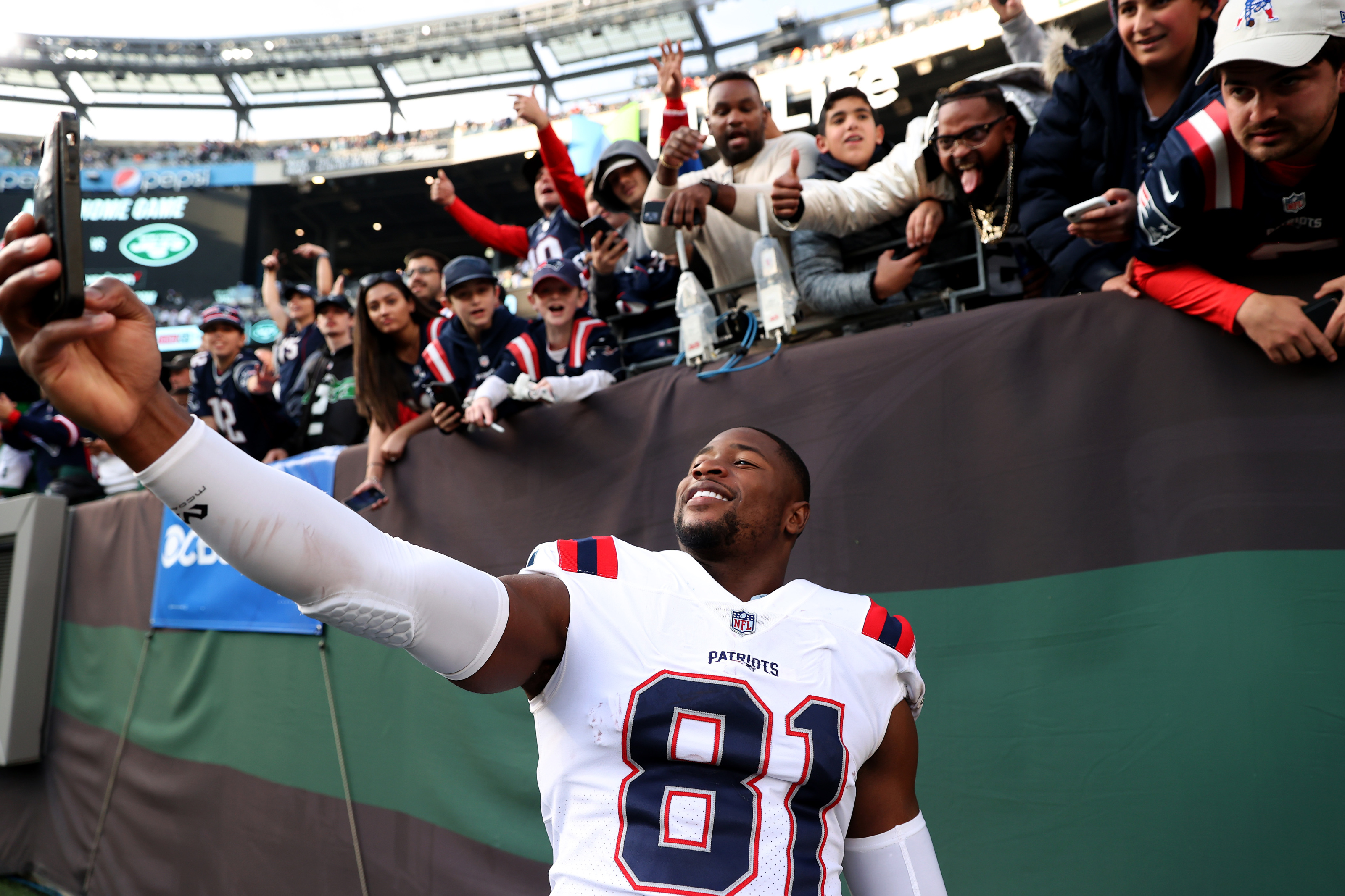 New England Patriots: Jonnu Smith hungry for a breakout performance