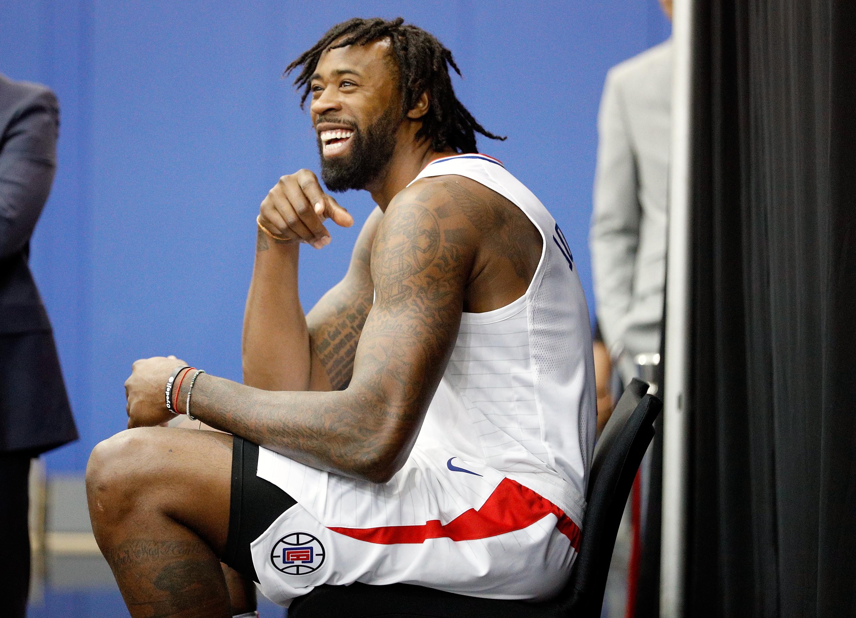 DeAndre Jordan Re-Signs With Clippers As Teammates Camped Out at