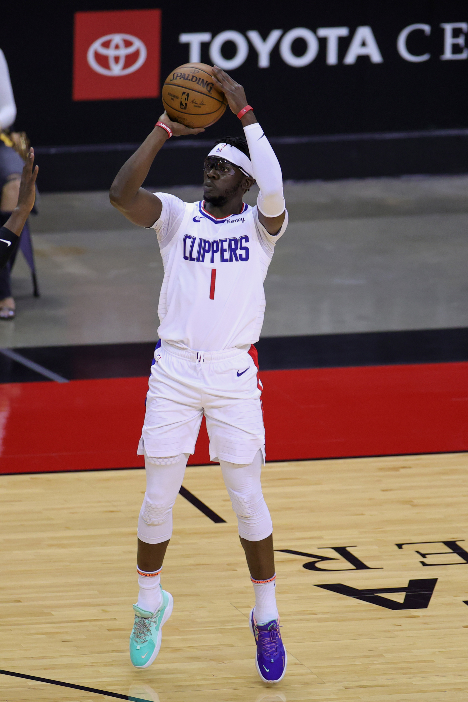 Reggie Jackson comes through for Paul George and Clippers - Los