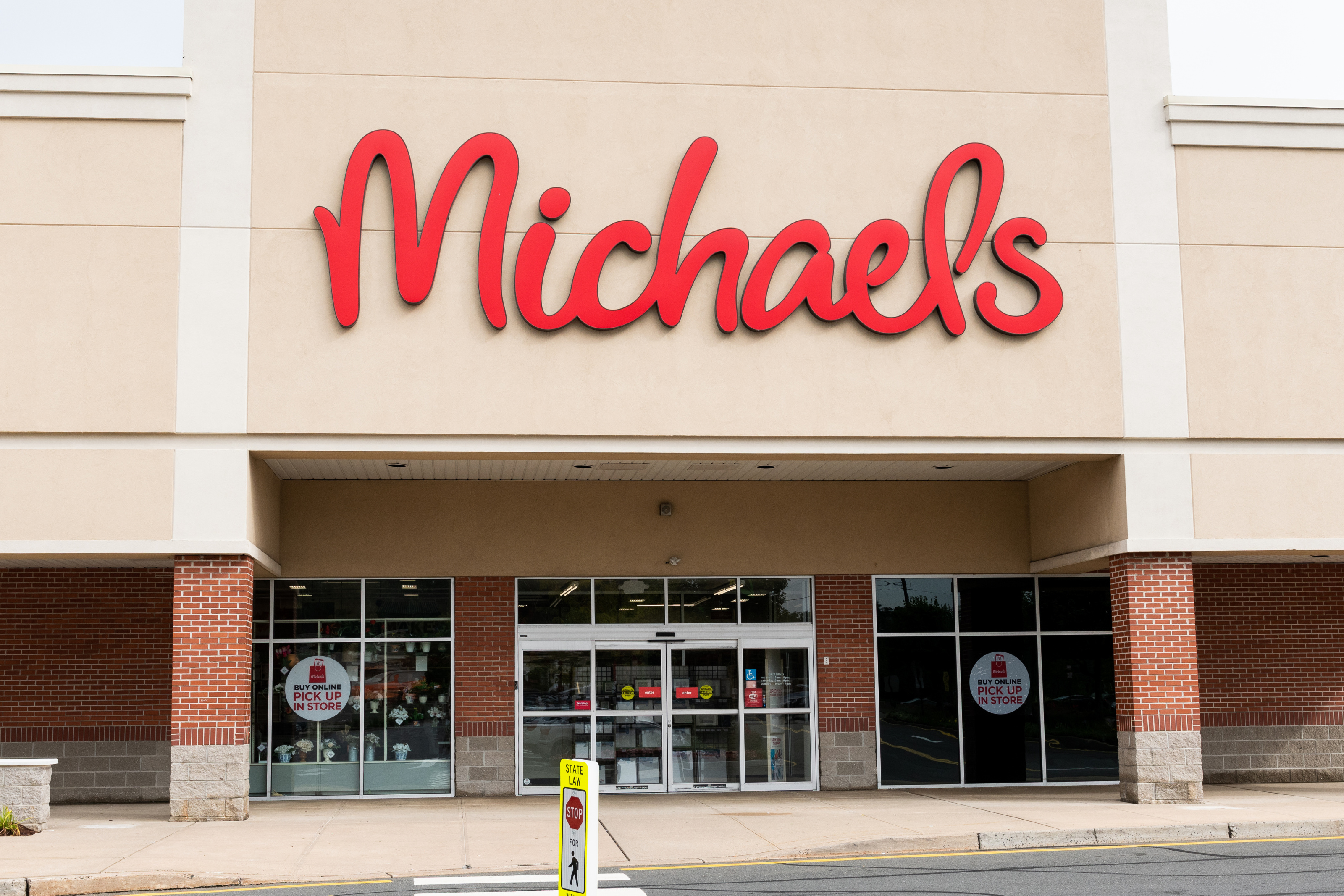 Michaels Hours Is it Open Today?