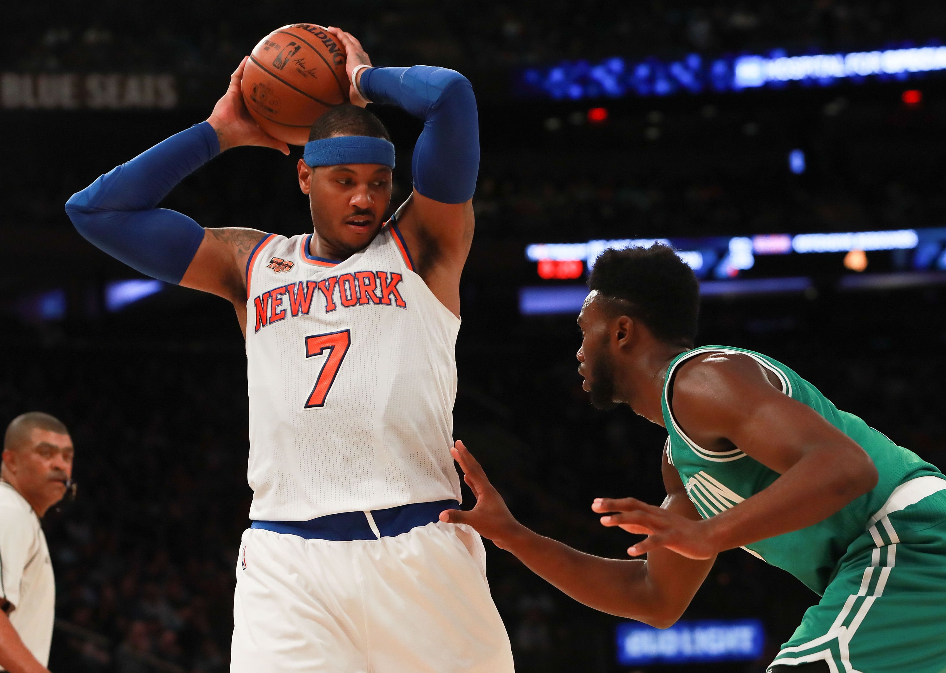 Anonymous NBA Executive Urges New York Knicks To Sign Carmelo
