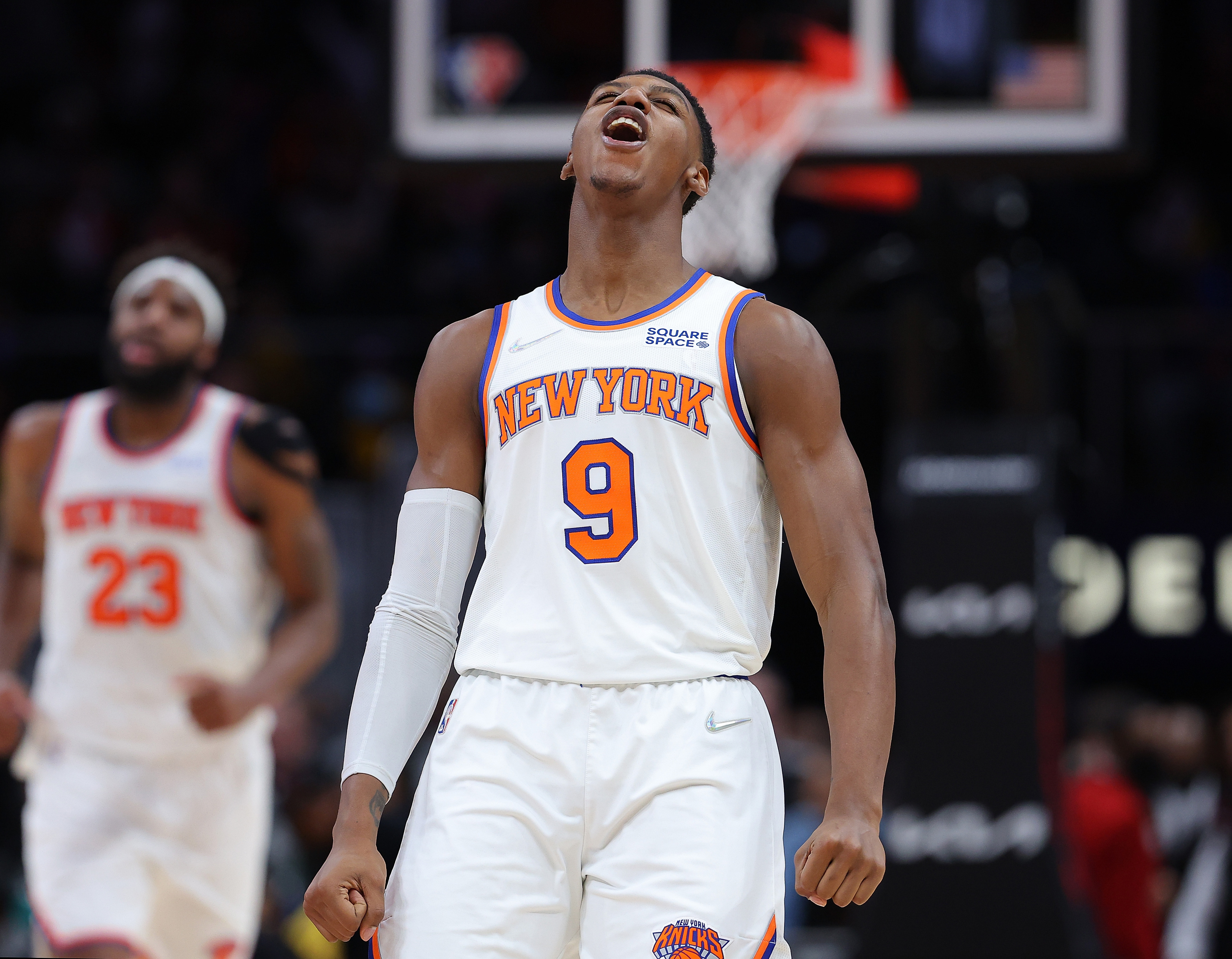 Knicks' Big Three finally do what fans have been waiting for in