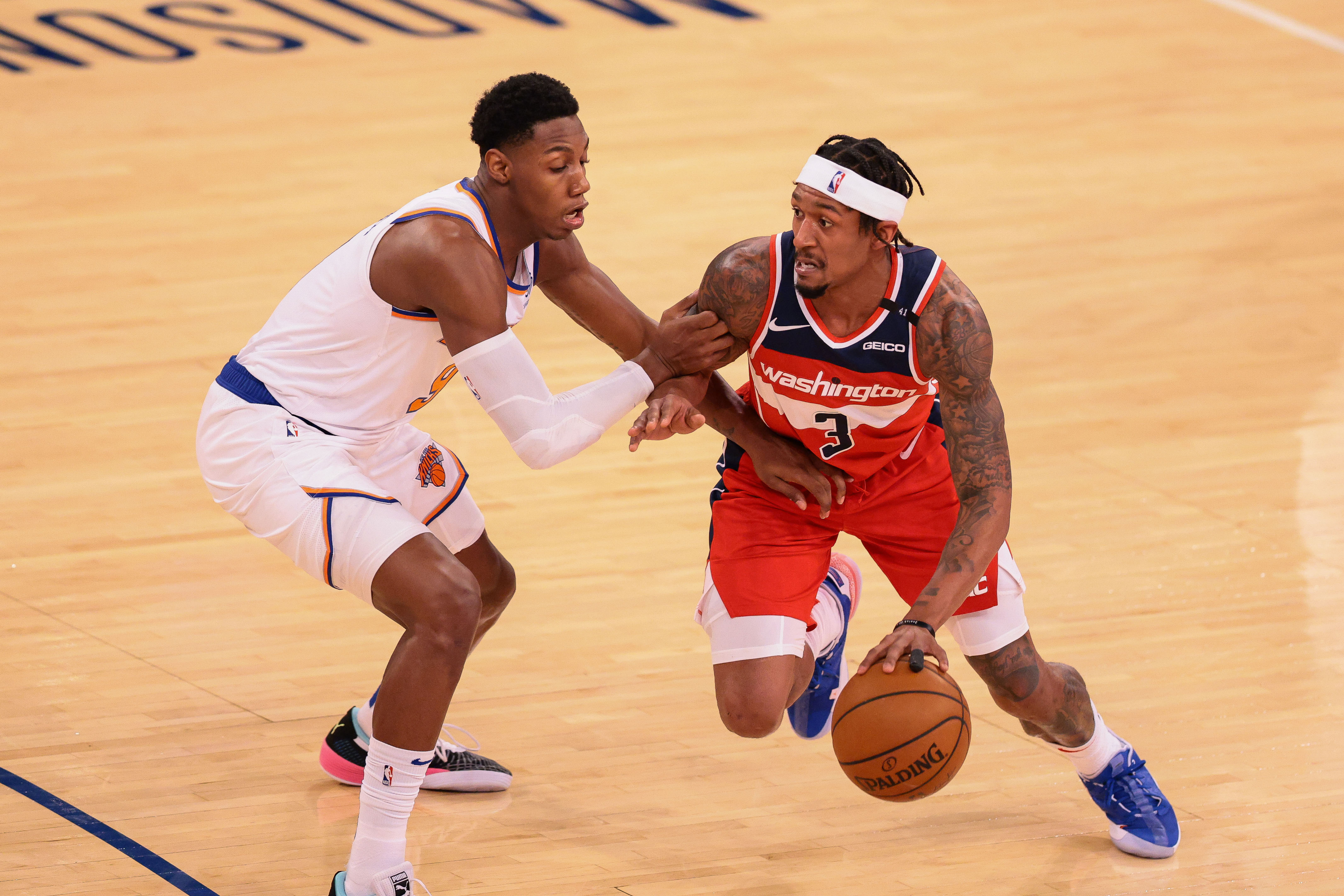 Knicks' frenzied fourth-quarter rally falls short as Bradley Beal