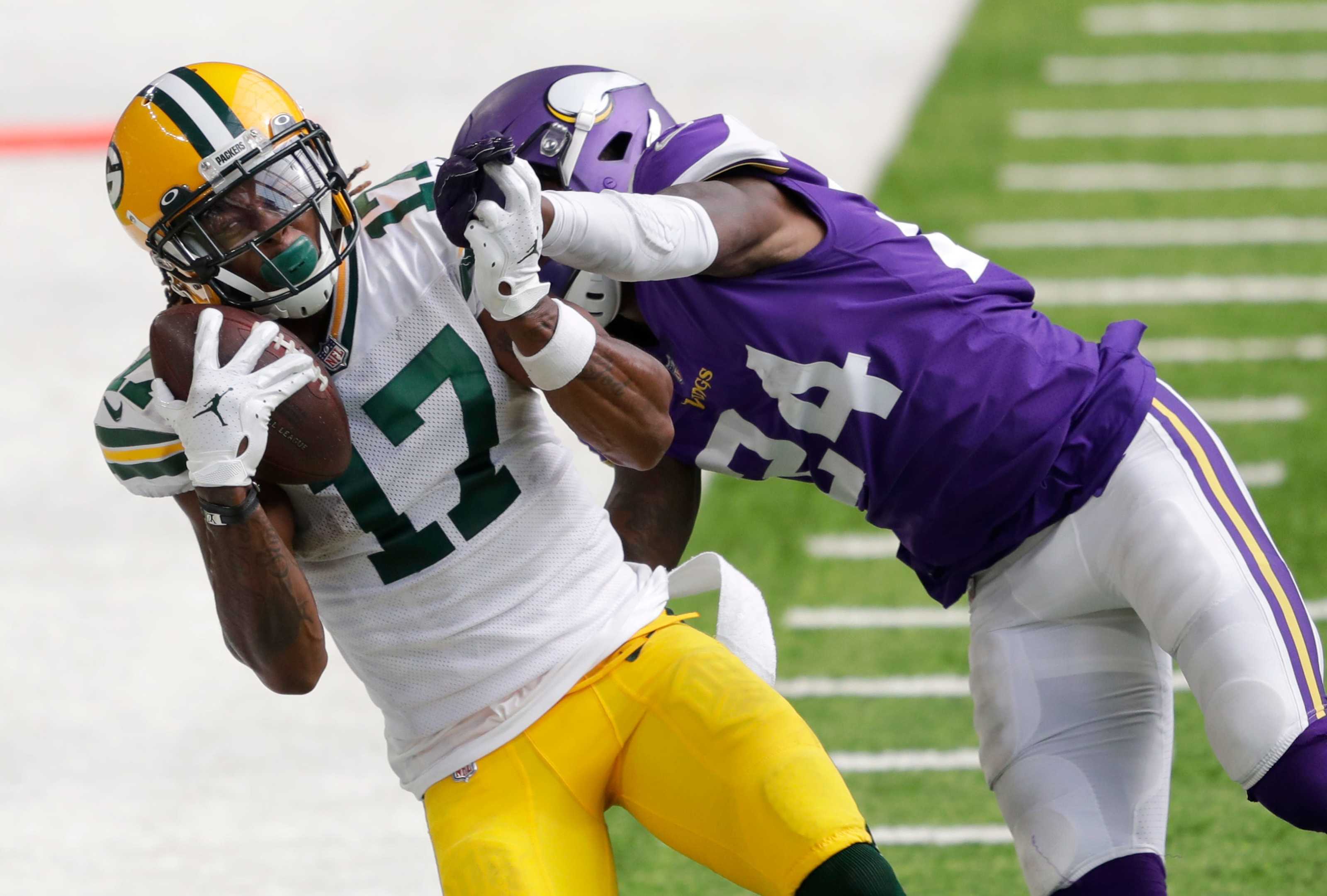 Green Bay Packers v. Vikings: Week 8 Predictions
