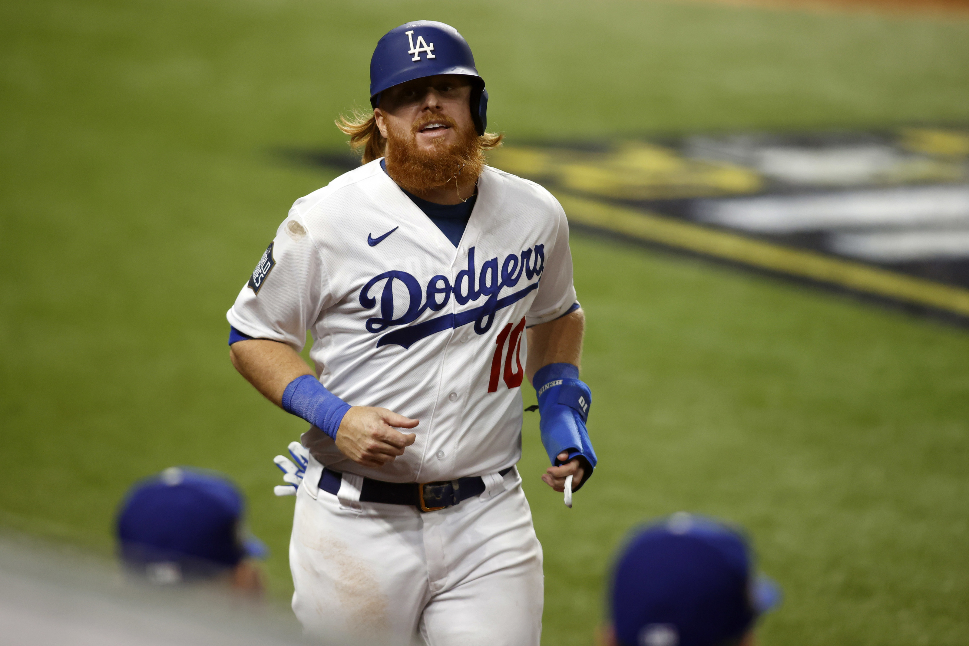 Milwaukee Brewers are a “mystery team” in Justin Turner sweepstakes, per  report - Brew Crew Ball