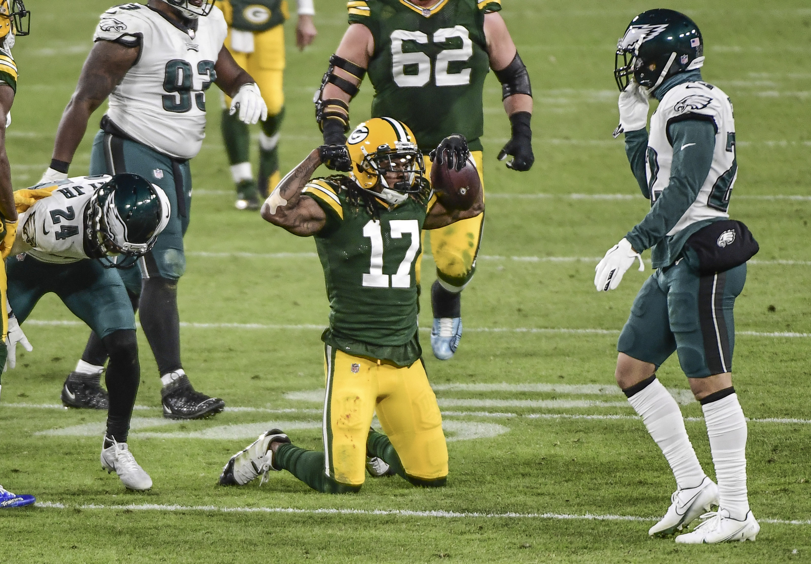 PFF ranks Davante Adams as the fourth best player in the NFL