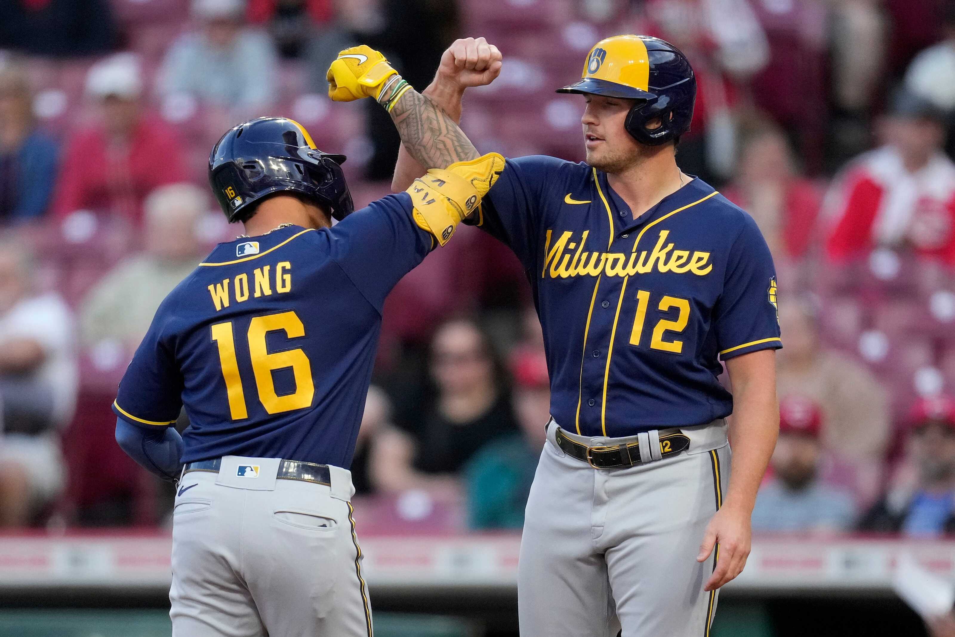 Milwaukee Brewers on X: OF Hunter Renfroe has been acquired from