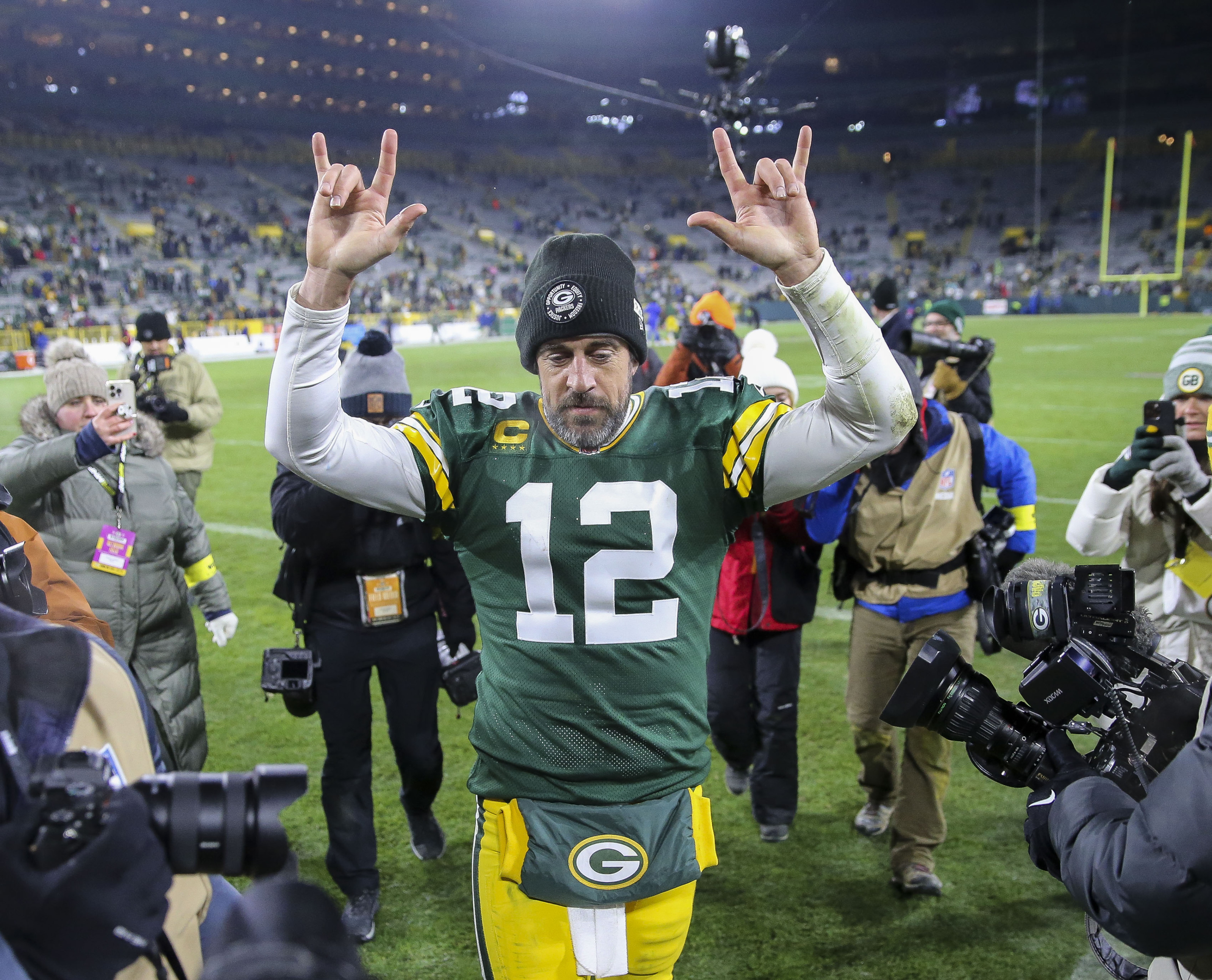Breaking: Packers trade QB Aaron Rodgers to New York Jets