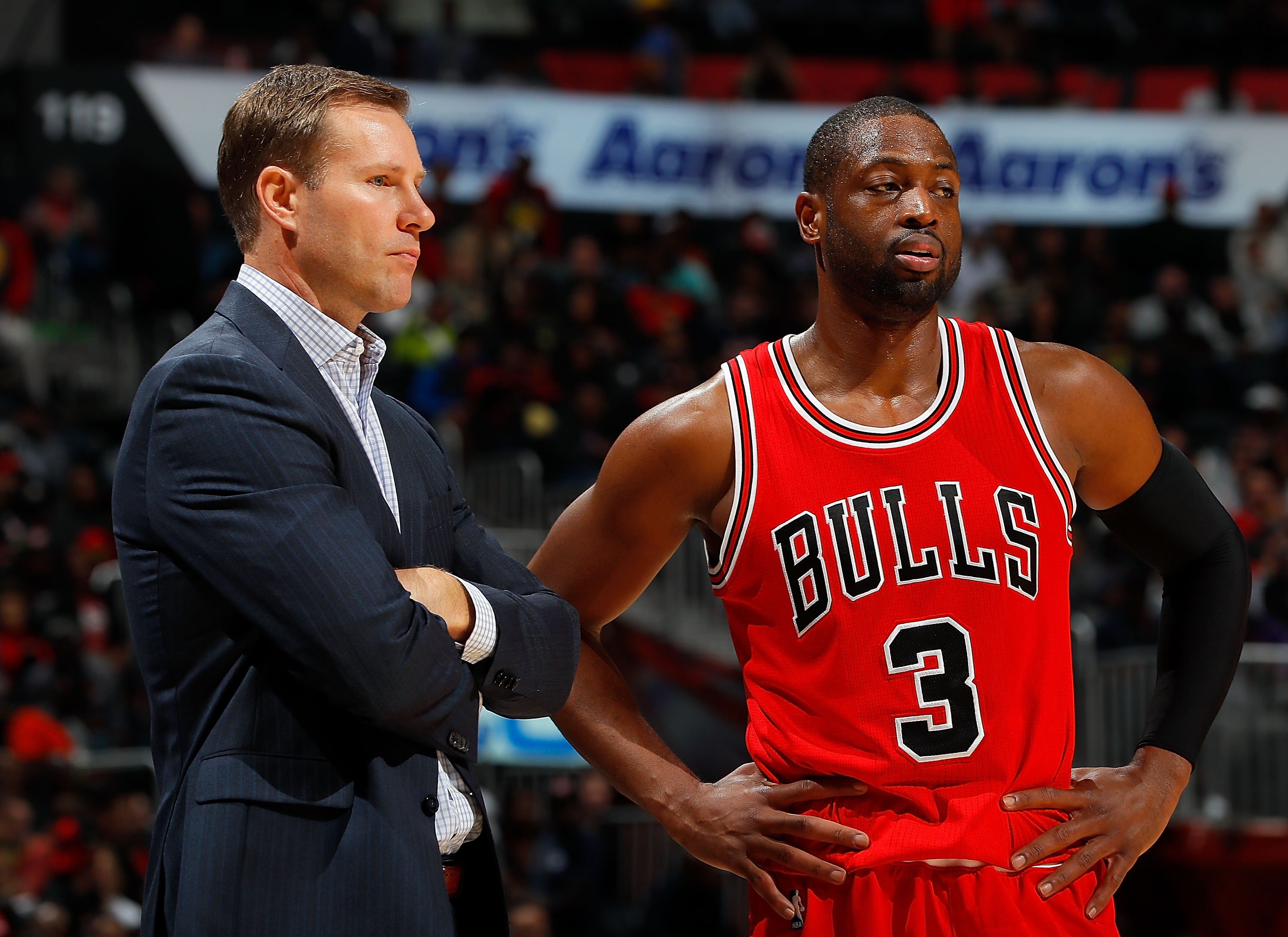 Dwyane Wade and the Chicago Bulls reached a buyout agreement Sunday