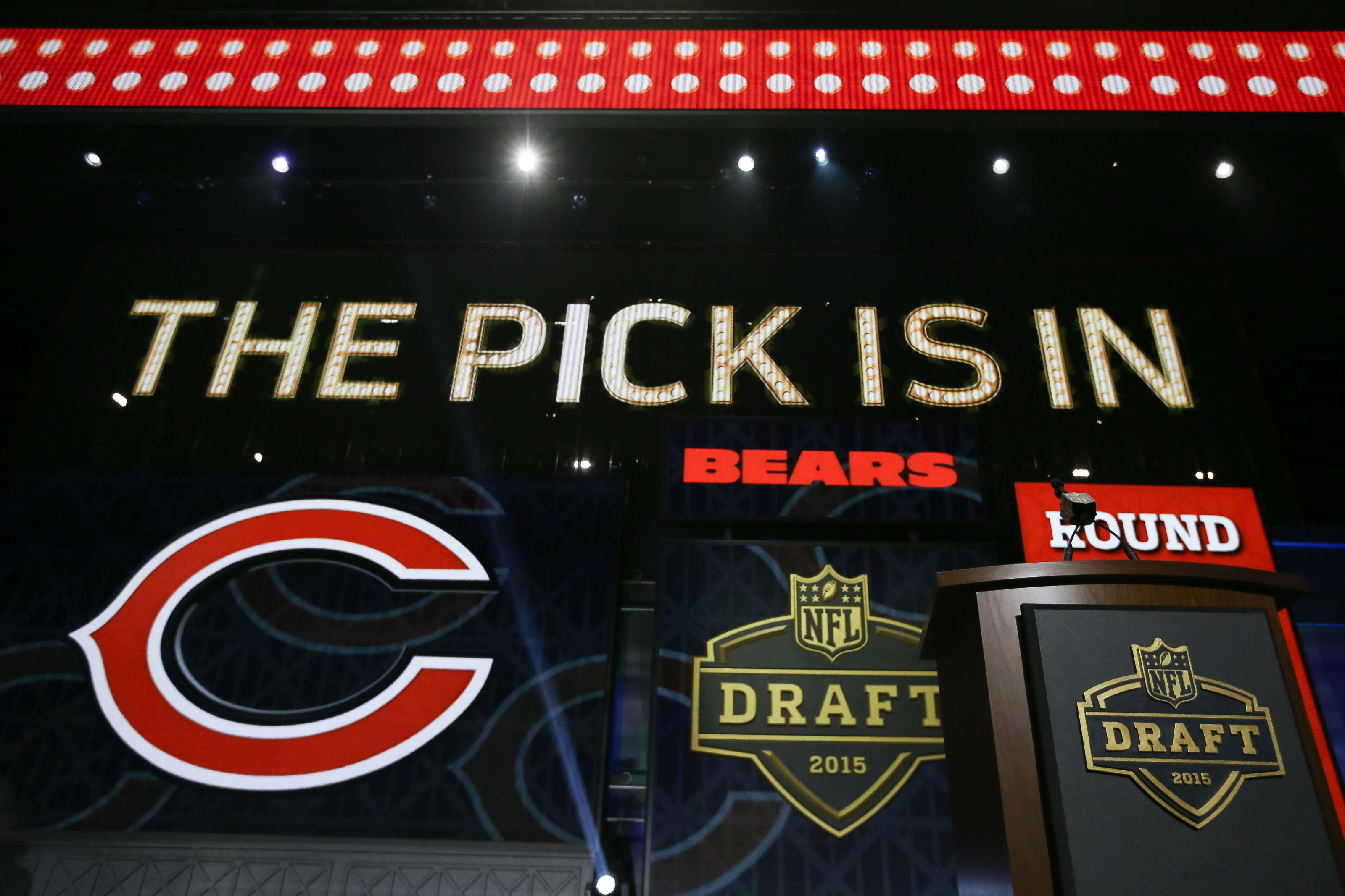 Chicago Bears Draft: 3 sneaky trade-down scenarios with number 9 pick