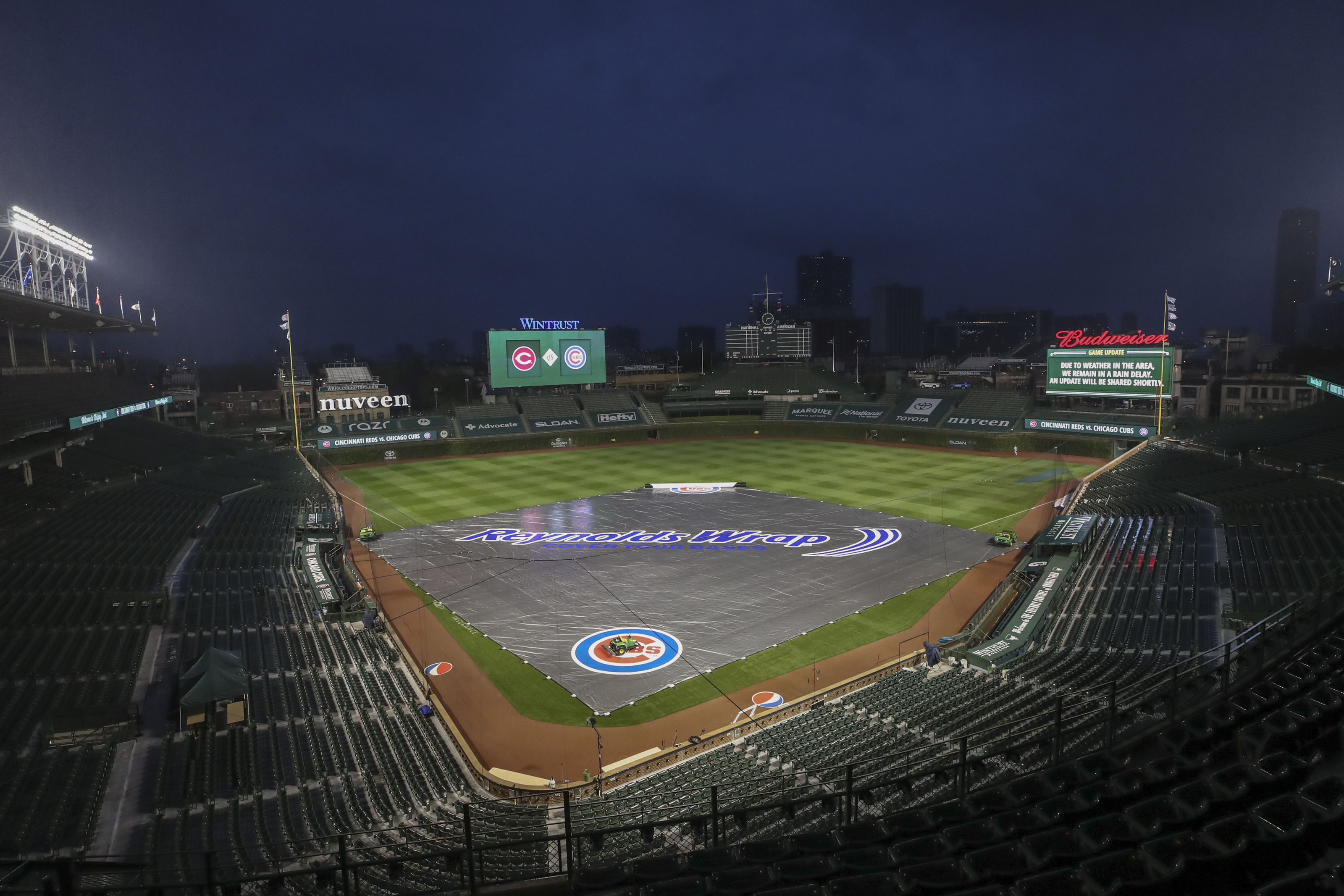 Wrigley Field should better honor the Chicago Bears history it holds