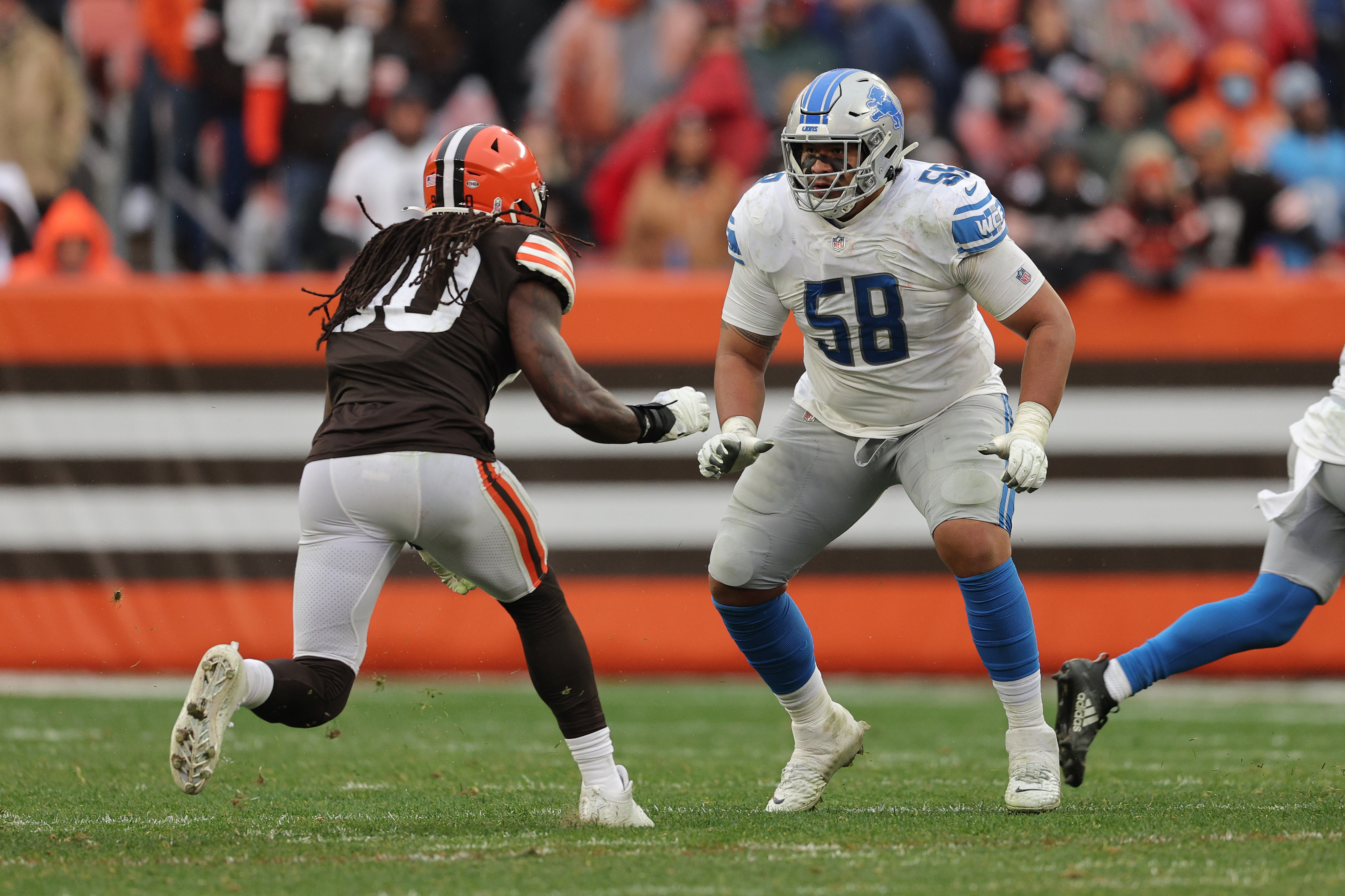 Detroit Lions: Rookie Penei Sewell continues to silence doubters