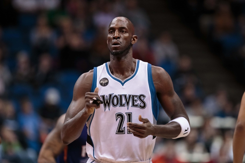 Why isn't Kevin Garnett's number retired by the Timberwolves