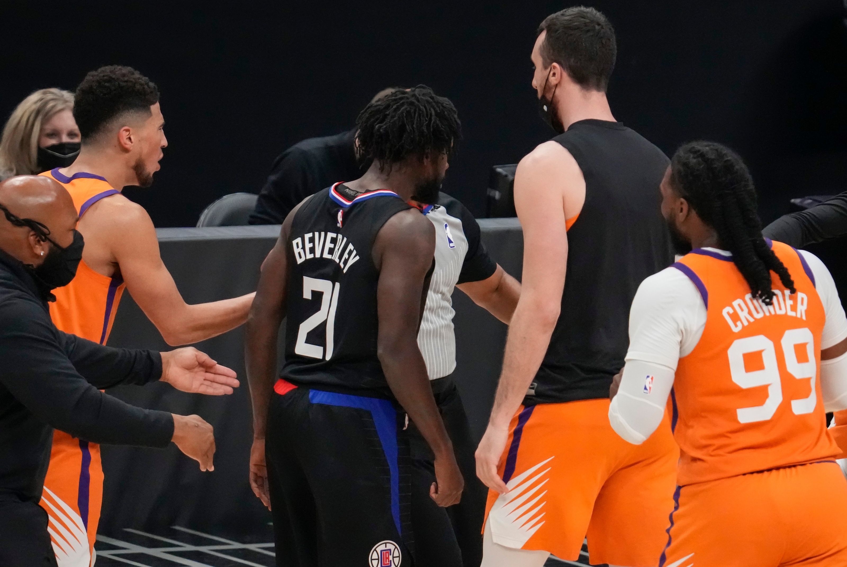 Suns: Patrick Beverley says Chris Paul is cone on defense, memes made