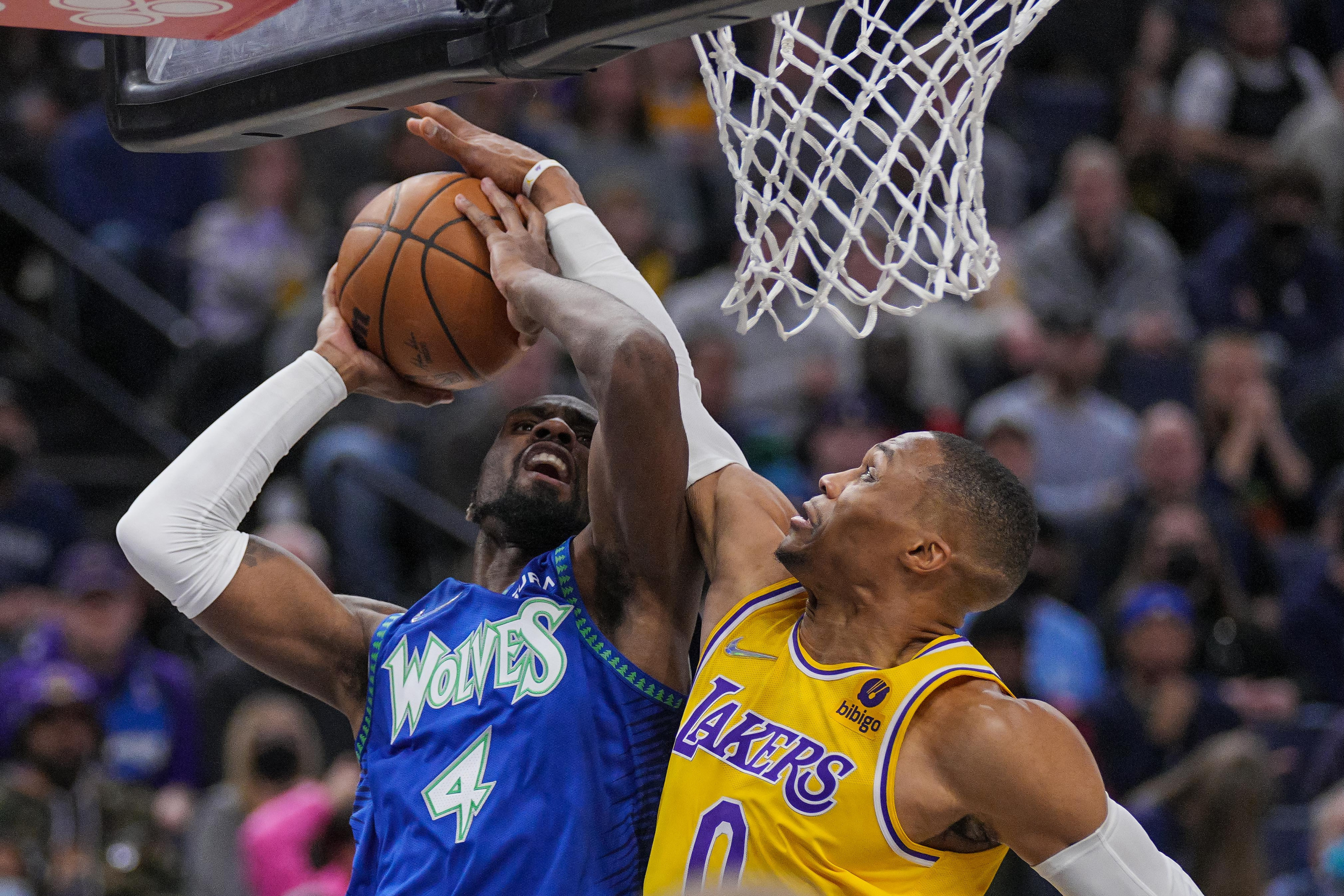 Lakers vs. Timberwolves Final Score: L.A. gets mauled in Minnesota