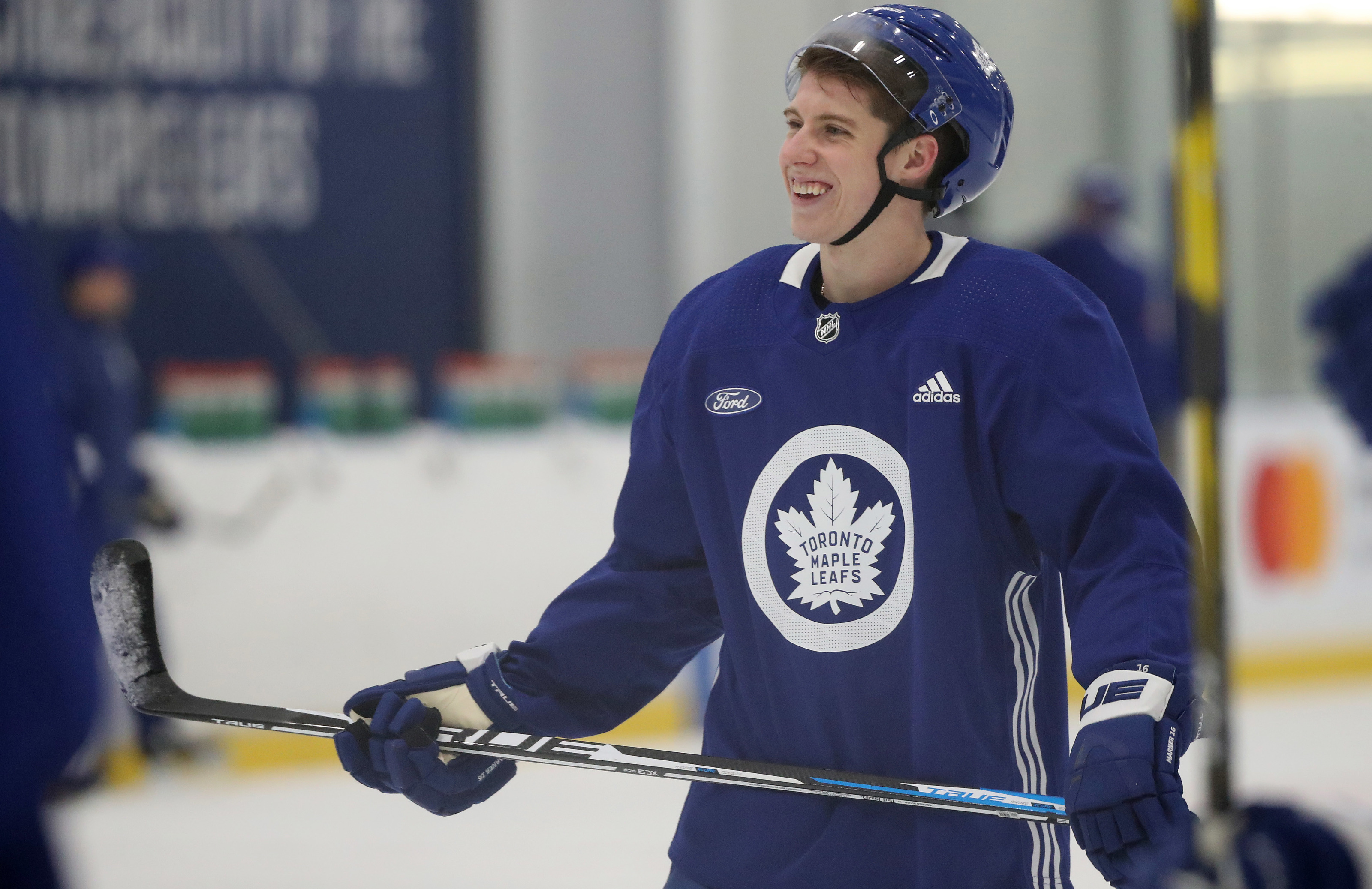 Travis Dermott Toronto Maple Leafs Autographed Adidas Authentic Hockey  Jersey