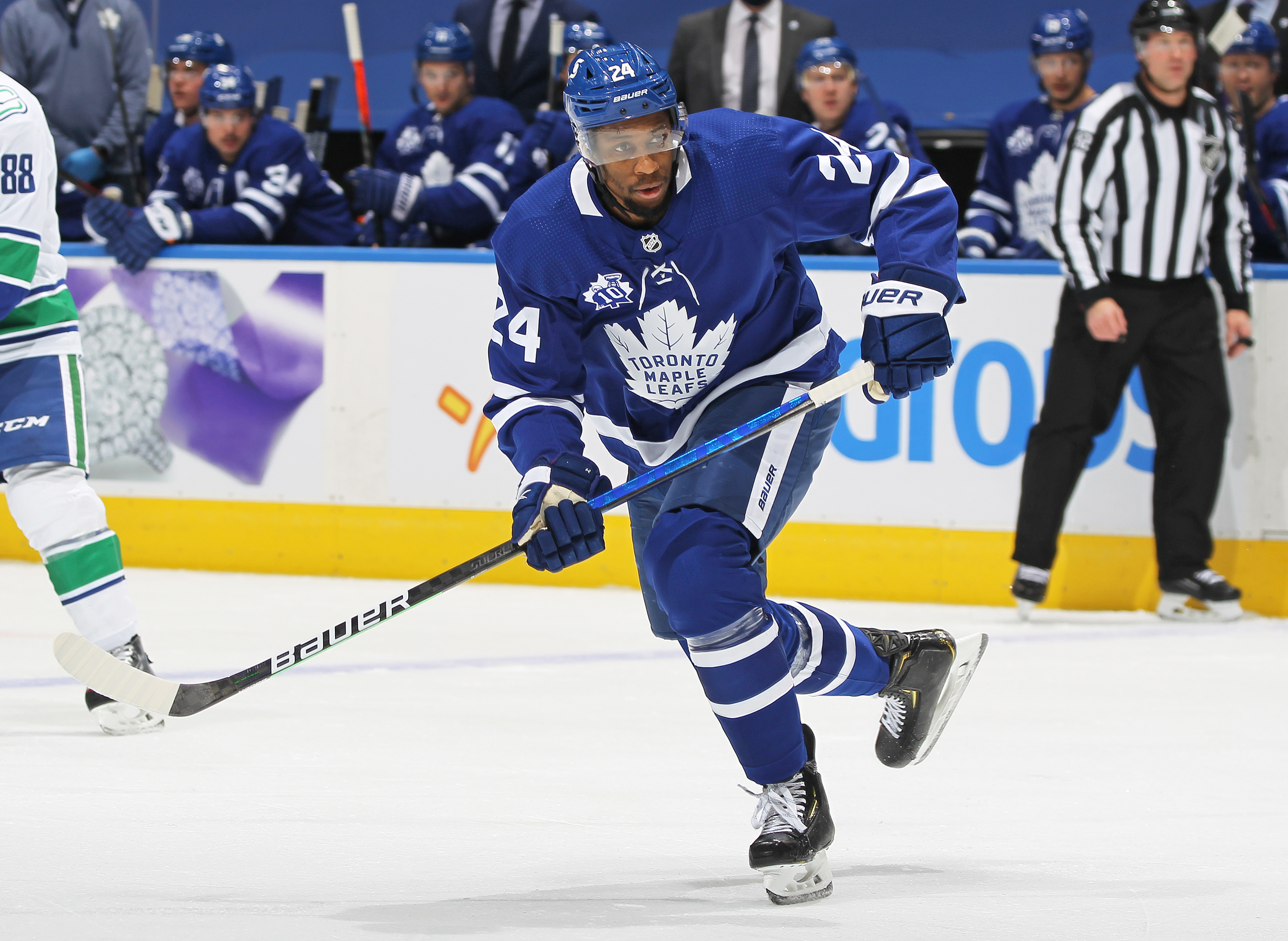 Leafs' Wayne Simmonds 'still scares the s--t out of people