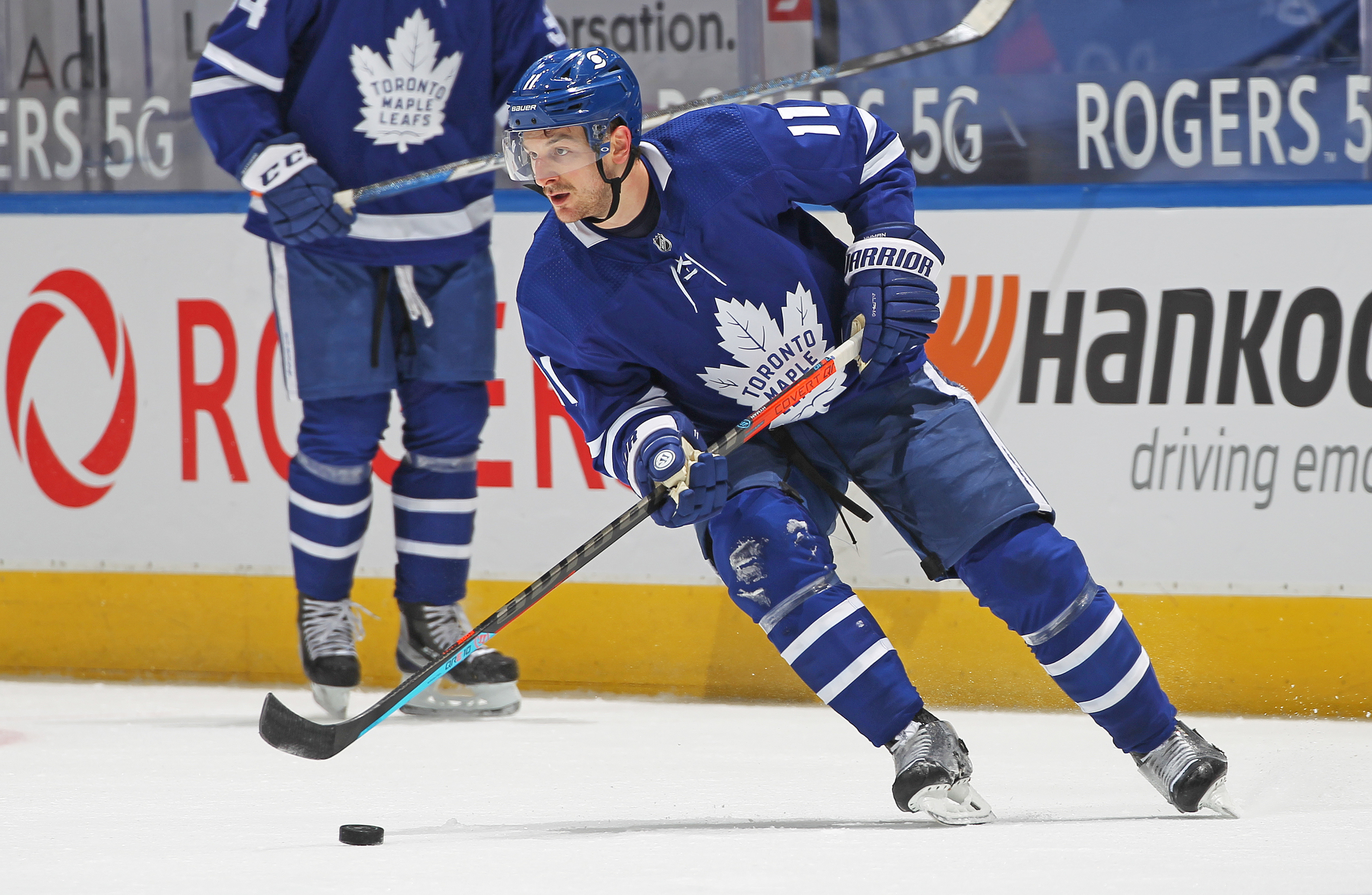 Toronto Maple Leafs: Signing Wayne Simmonds would make sense