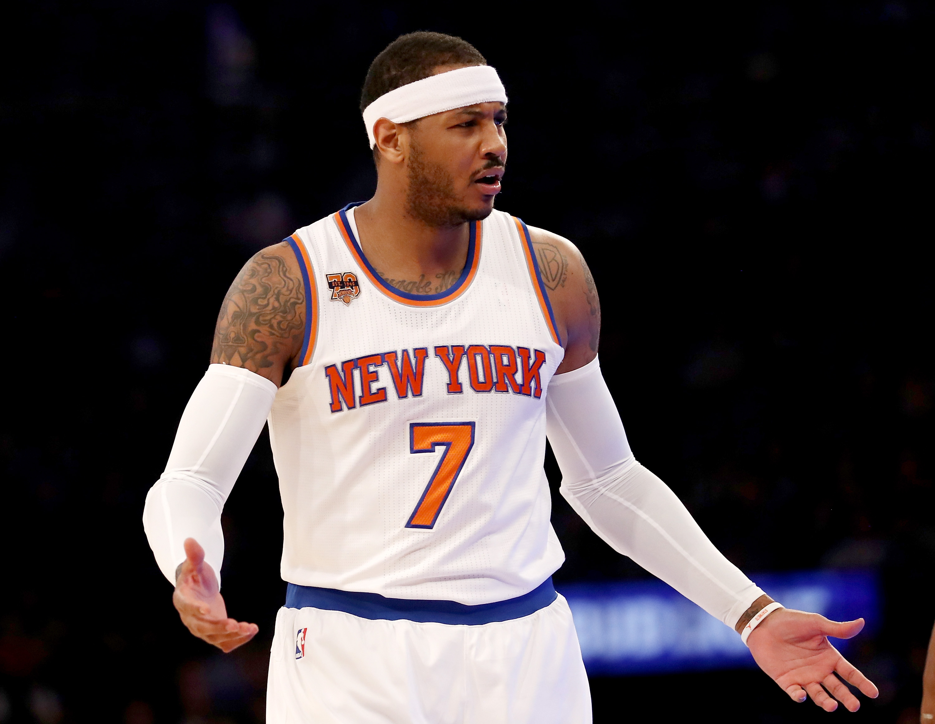 Carmelo Anthony traded to New York Knicks in blockbuster deal