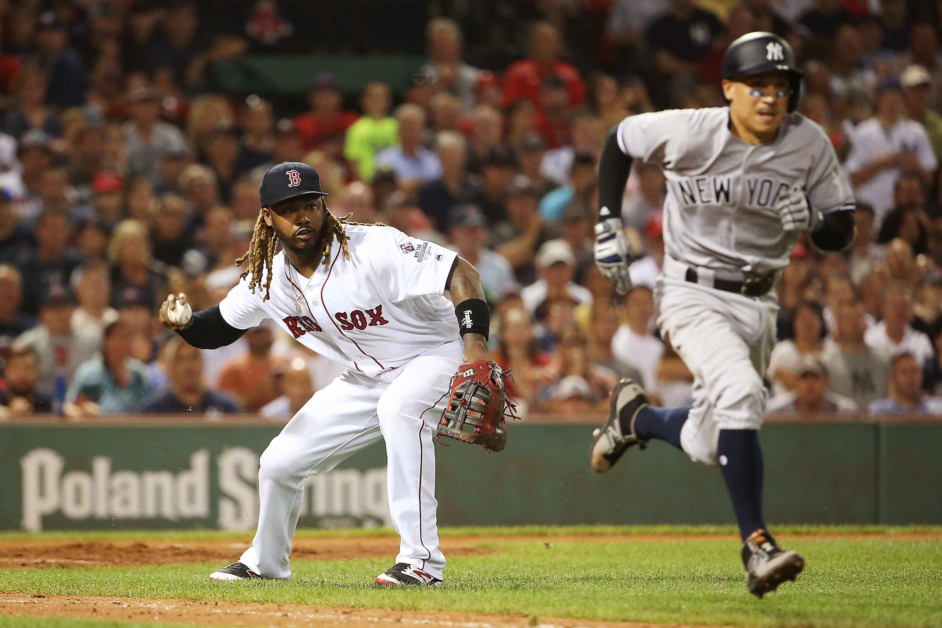 New York Yankees Red Sox caught stealing signs using Apple Watch