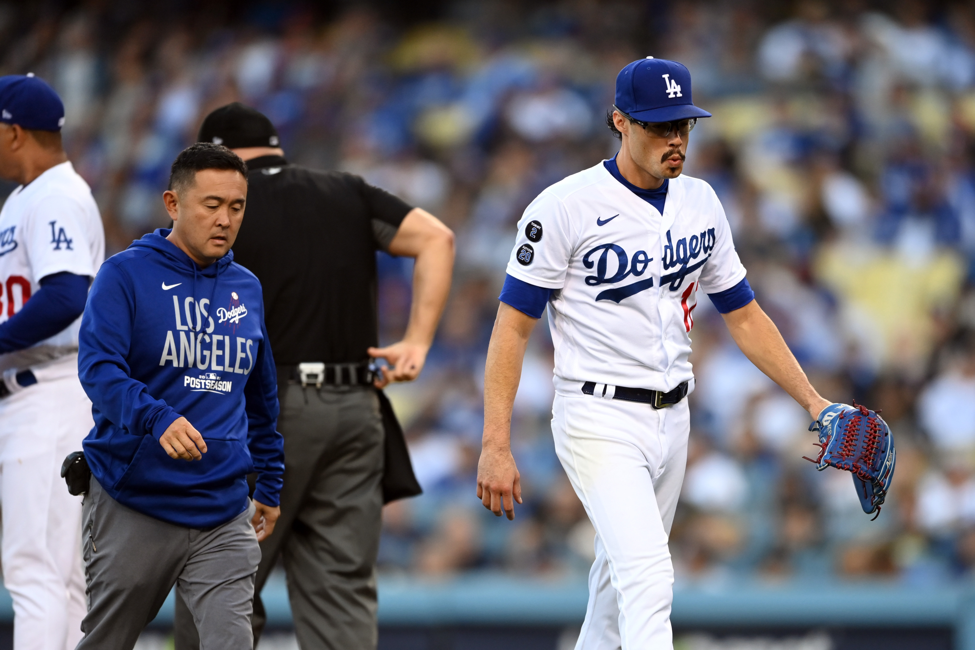 Joe Kelly injury: What happened to Dodgers opener?