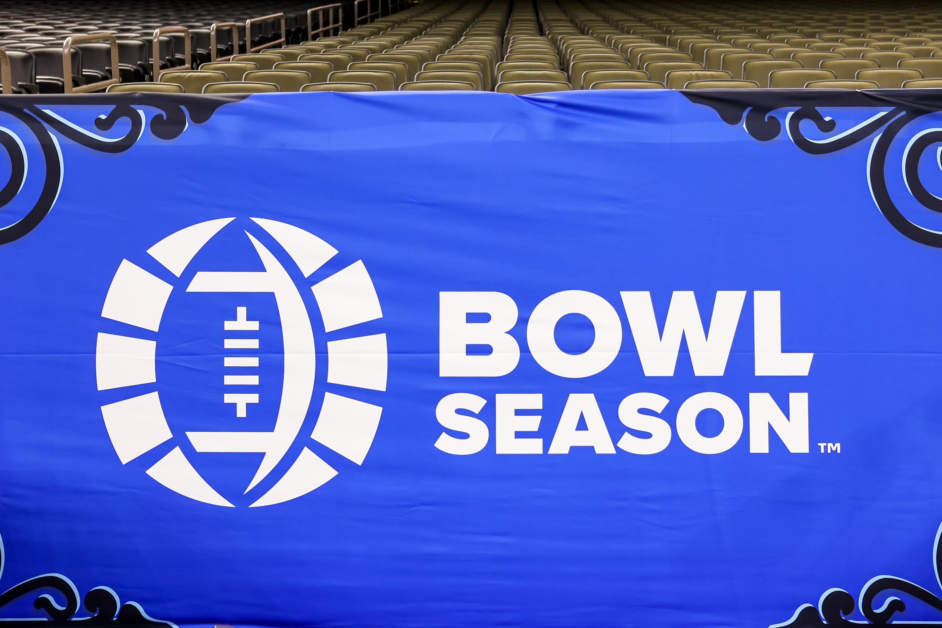College football bowl schedule, TV information: How to watch games
