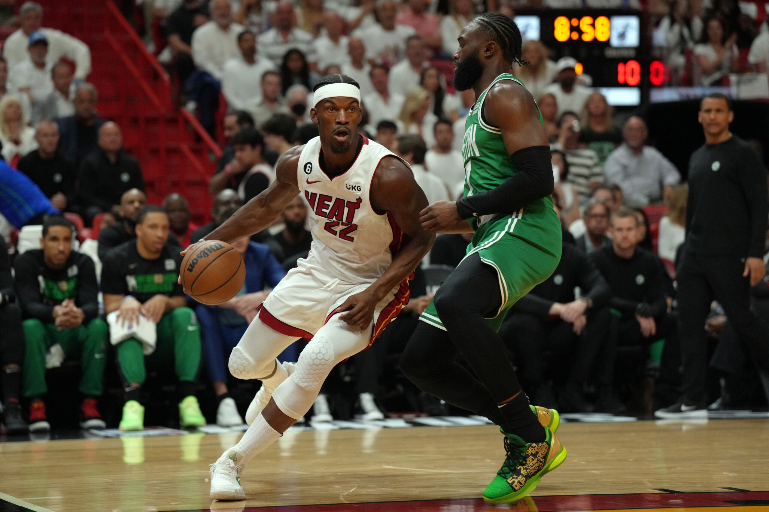 Caesars promo code for NBA Playoffs: Claim $1,250 first-bet bonus on Heat vs.  Celtics Game 7 