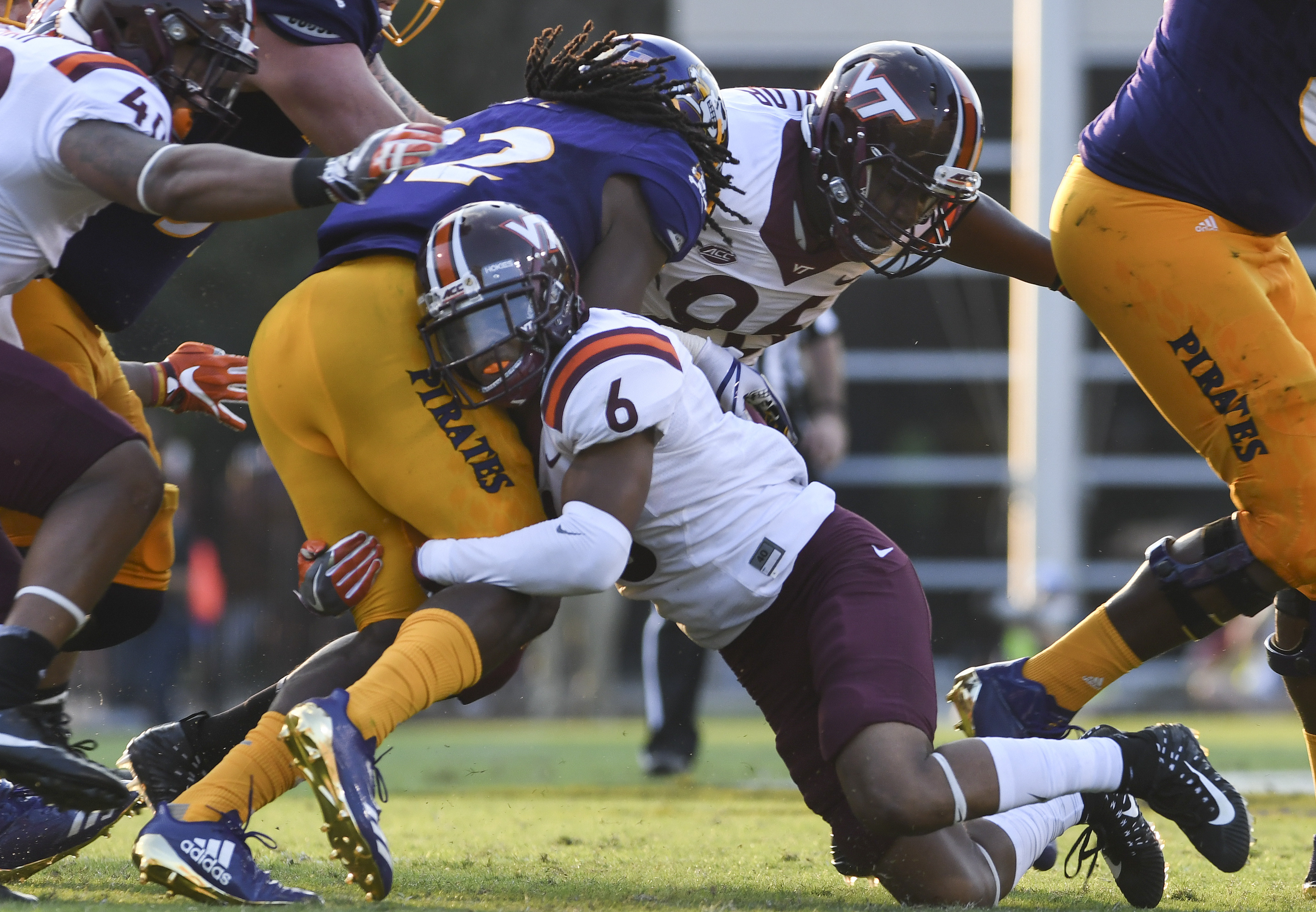 ECU football: Pirates run away from Old Dominion and secure first