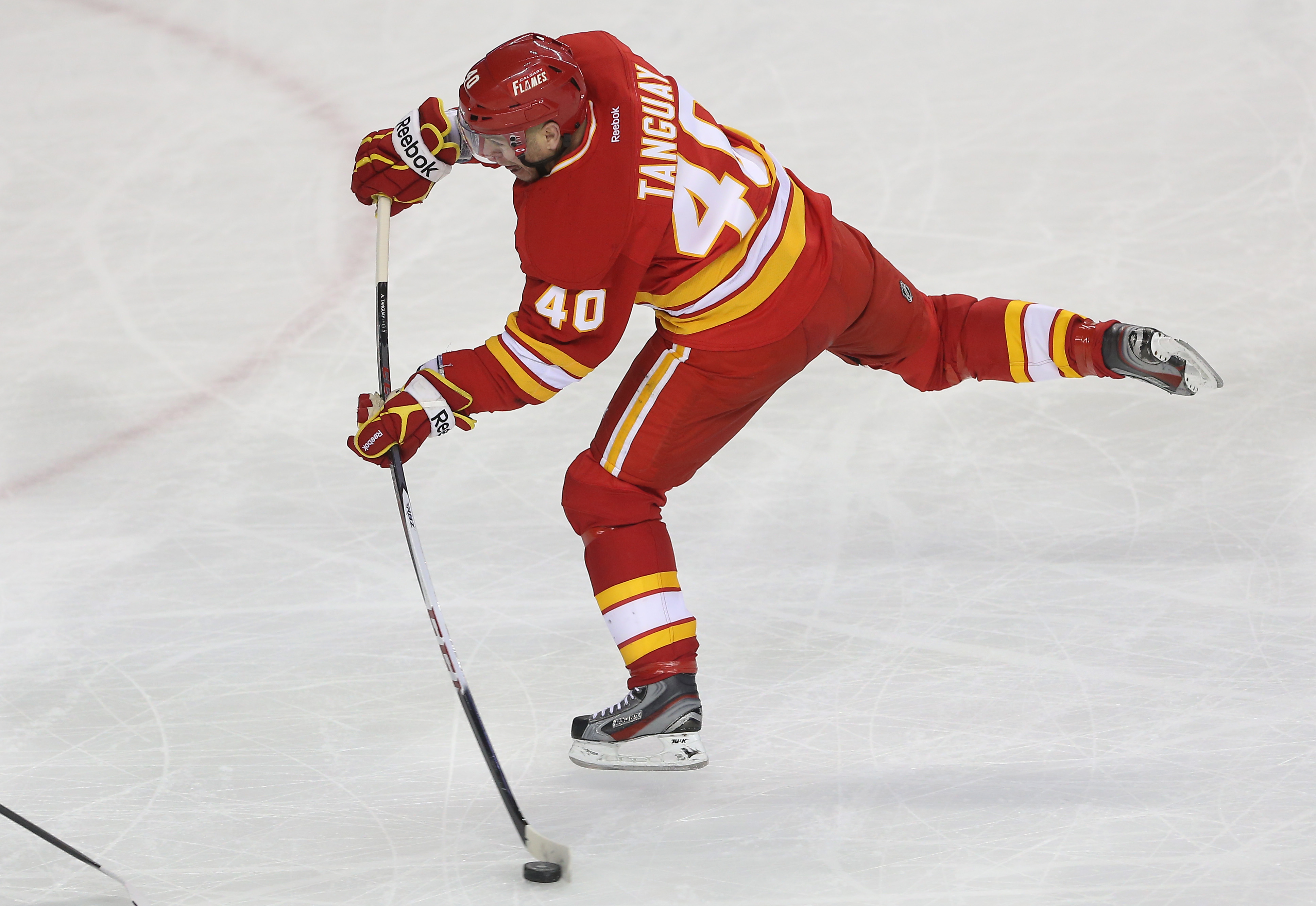 Dion Phaneuf 2008 Calgary Flames Reebok Throwback NHL Hockey Jersey