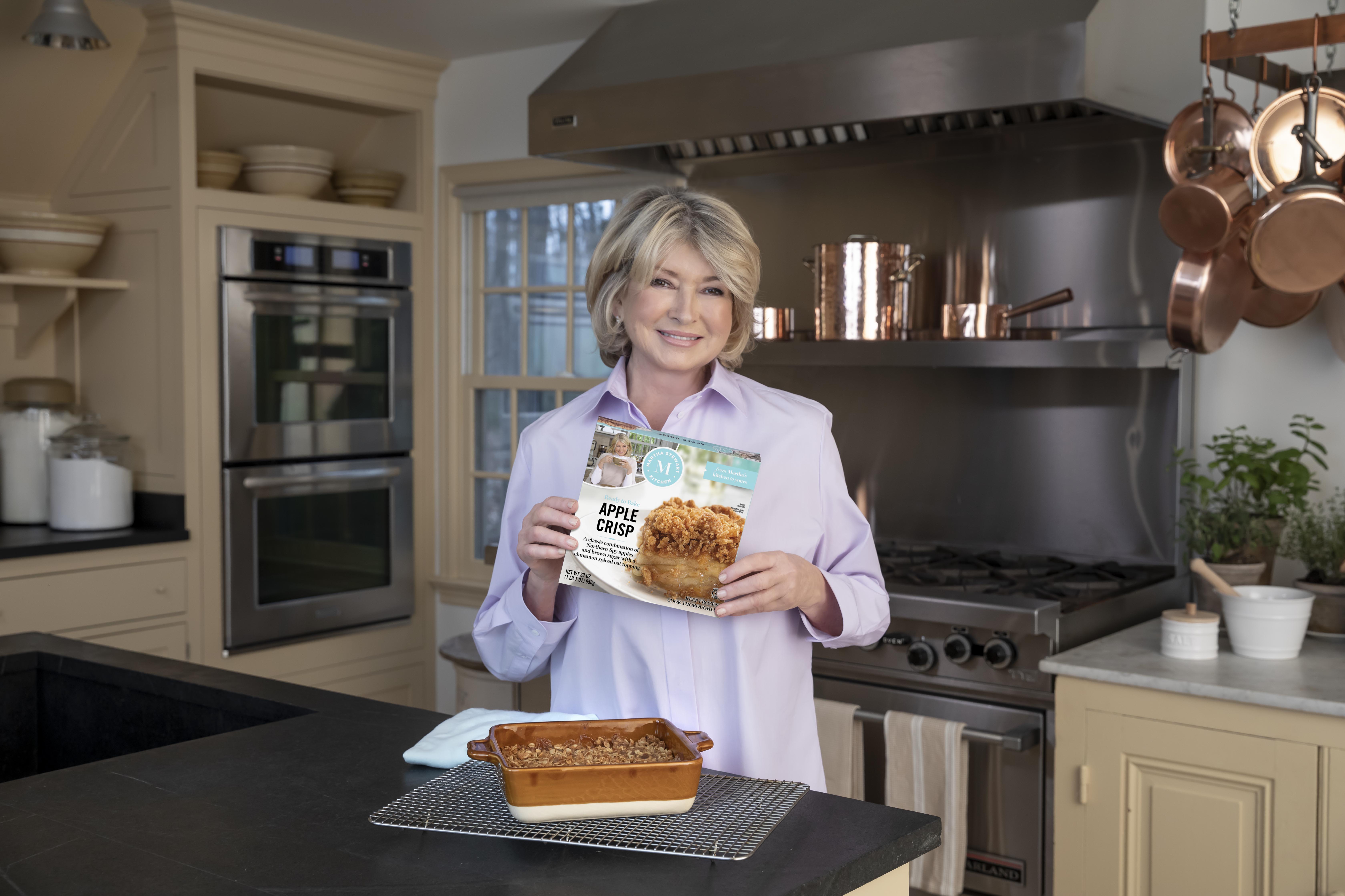 Martha Stewart's Baking Handbook: Stewart, Martha: 9780307236722:  Amazon.com: Books