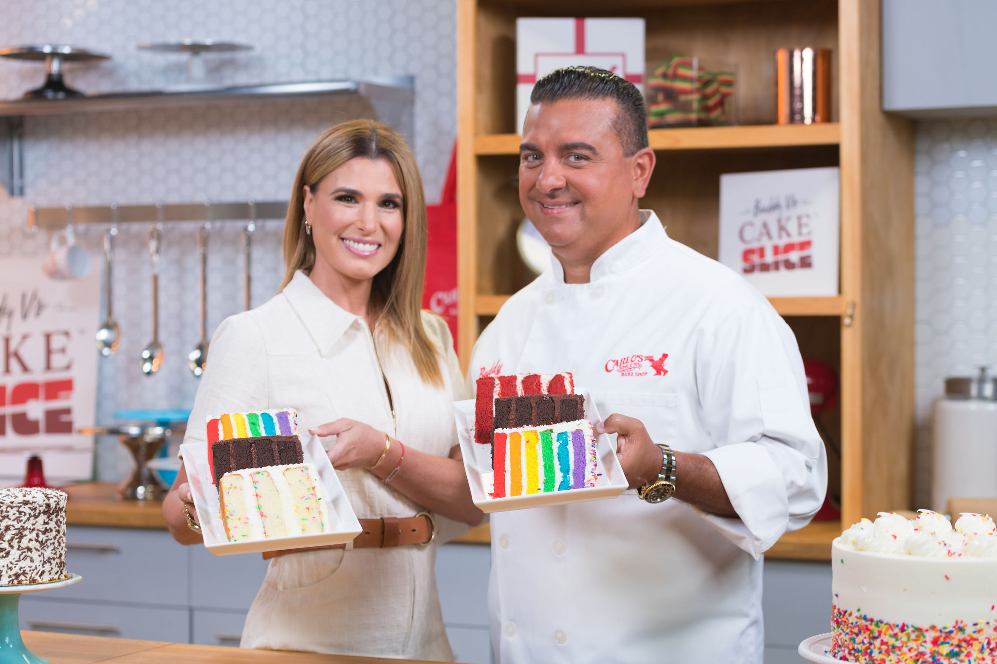 24 Buddy The Cake Boss Valastro Signs Copies Of Baking Cake With The Boss  Photos & High Res Pictures - Getty Images