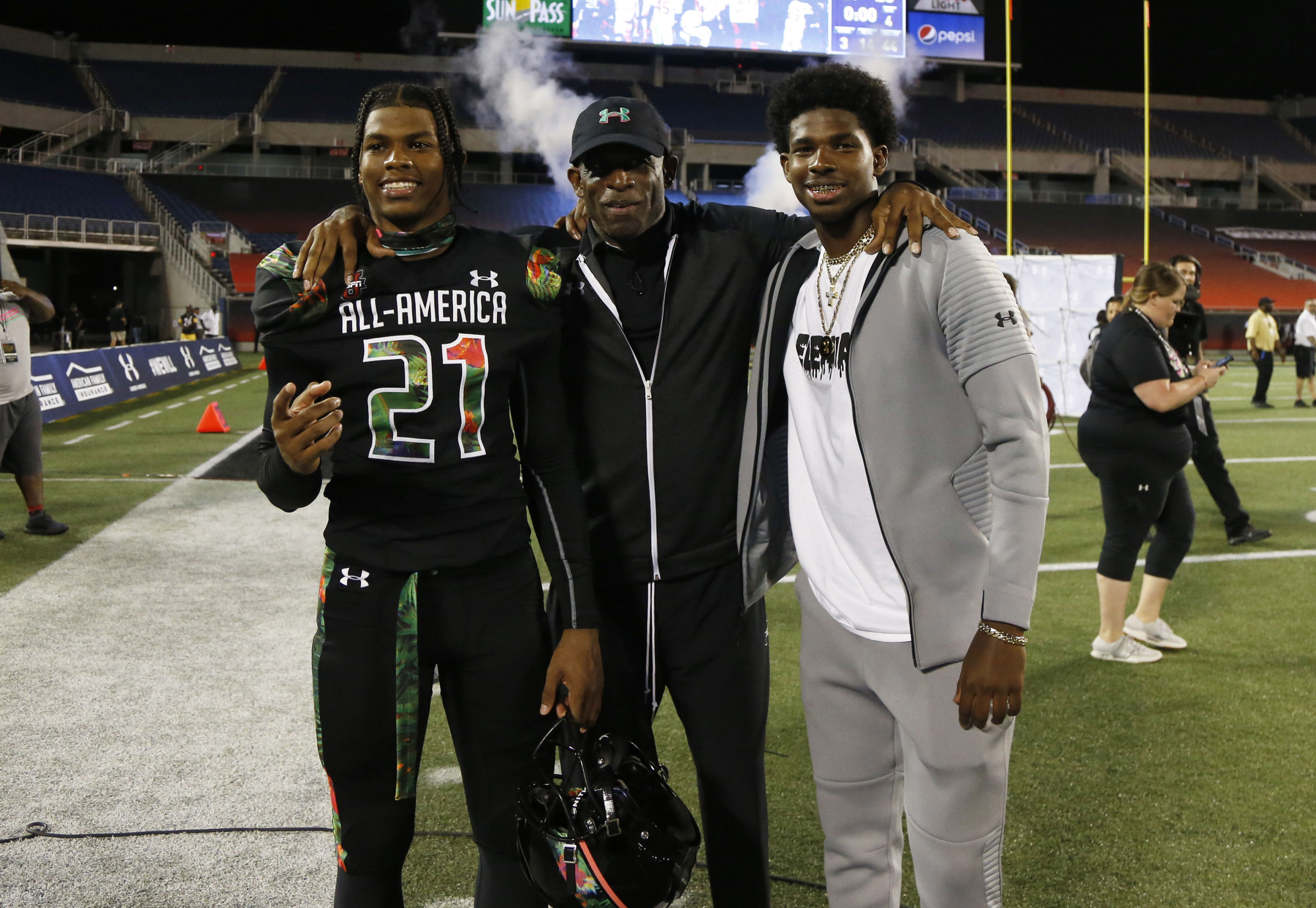 Son Of Deion Sanders Has Committed To Play For His Dad At Jackson