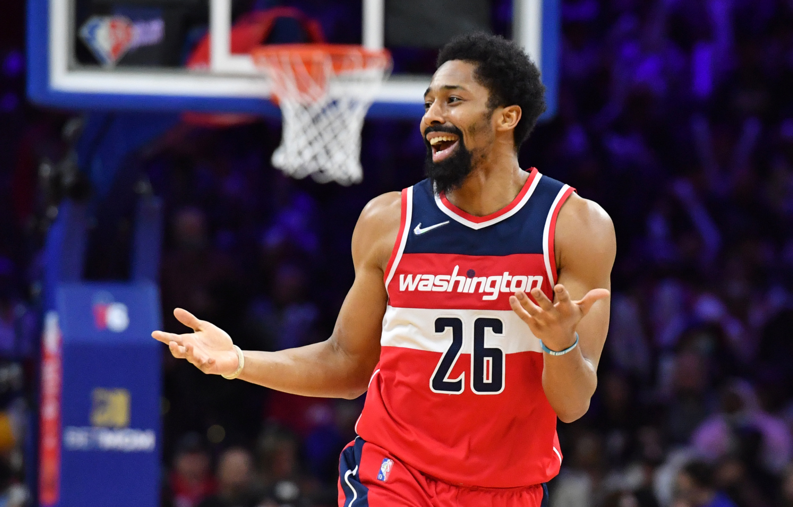 Spencer Dinwiddie presents change of pace at point guard for