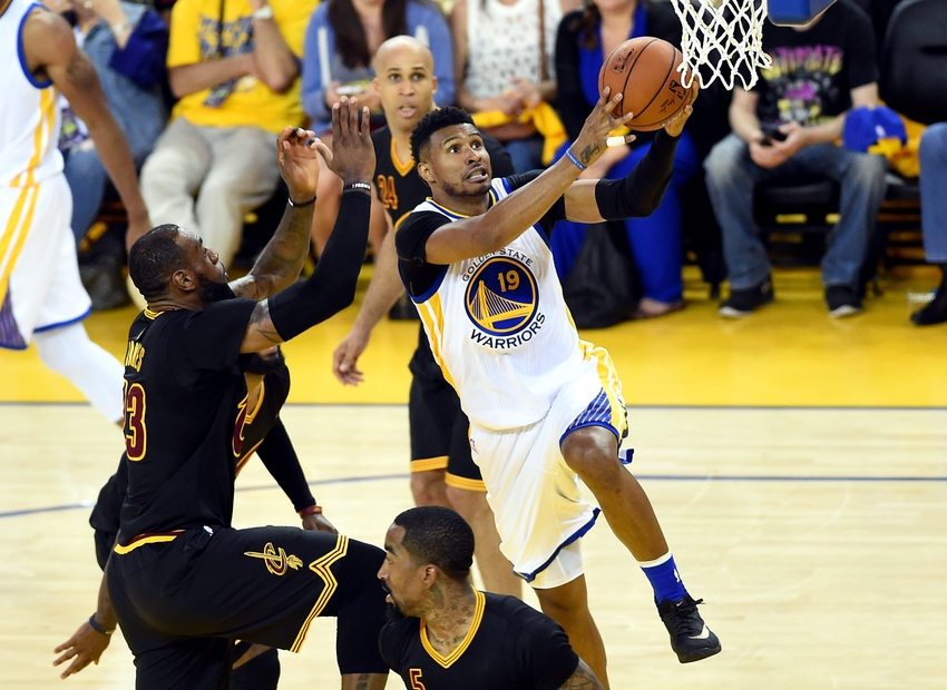 Warriors Re-Sign Free Agent Guard Leandro Barbosa
