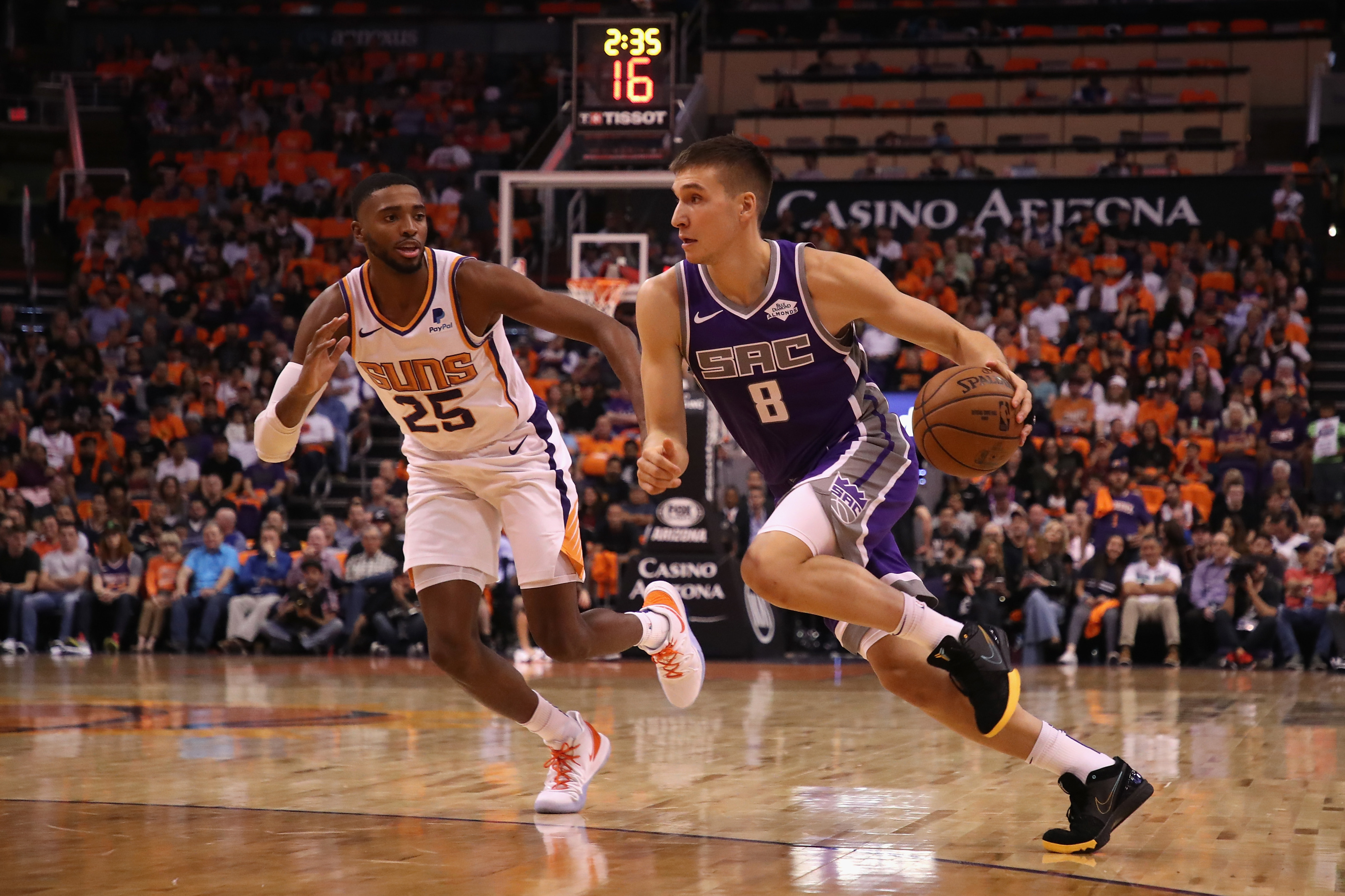 11,132 Bogdan Bogdanovic Photos & High Res Pictures - Getty Images