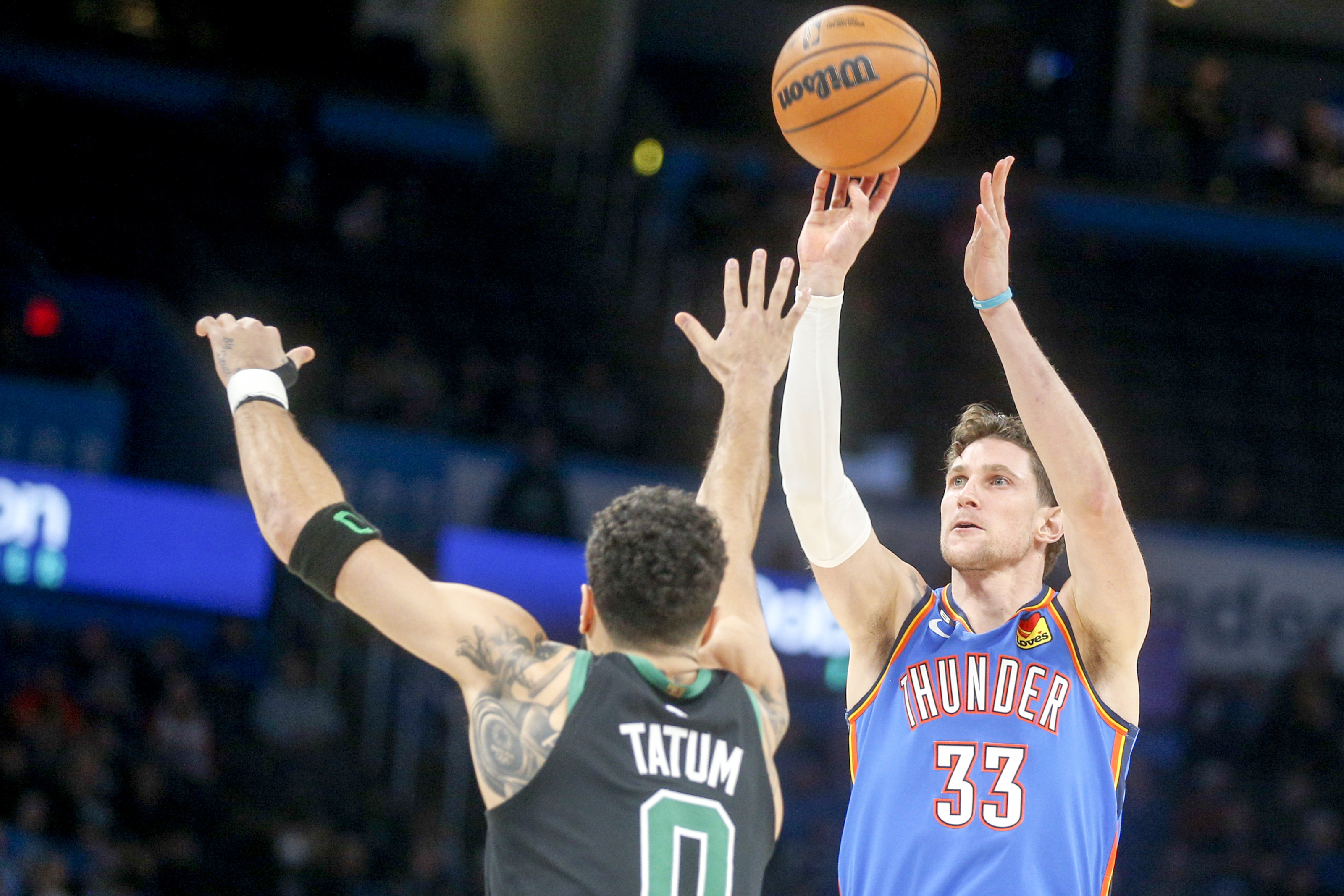 Boston Celtics add stretch 5 Mike Muscala in trade with Thunder - ESPN