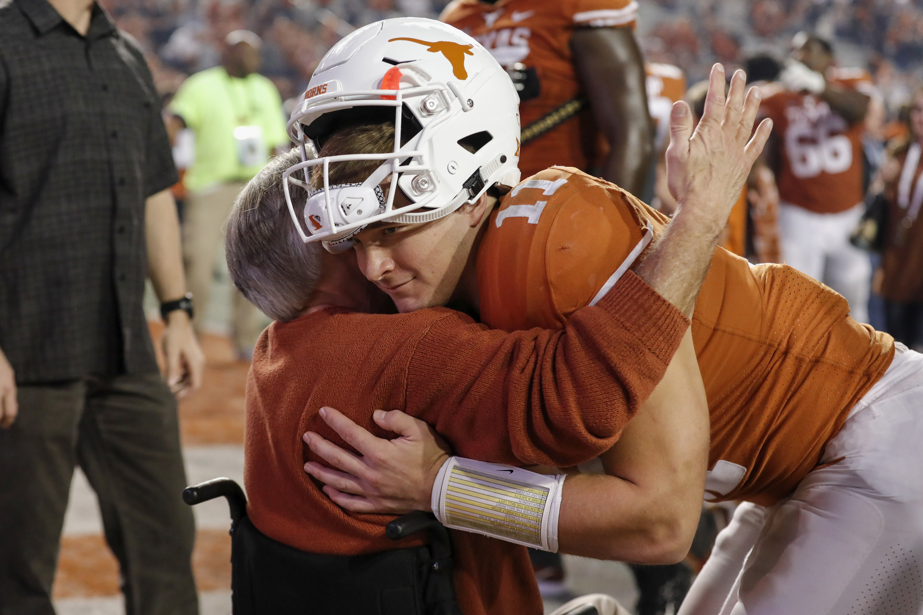 Texas Football: What to be thankful for, and what to want for