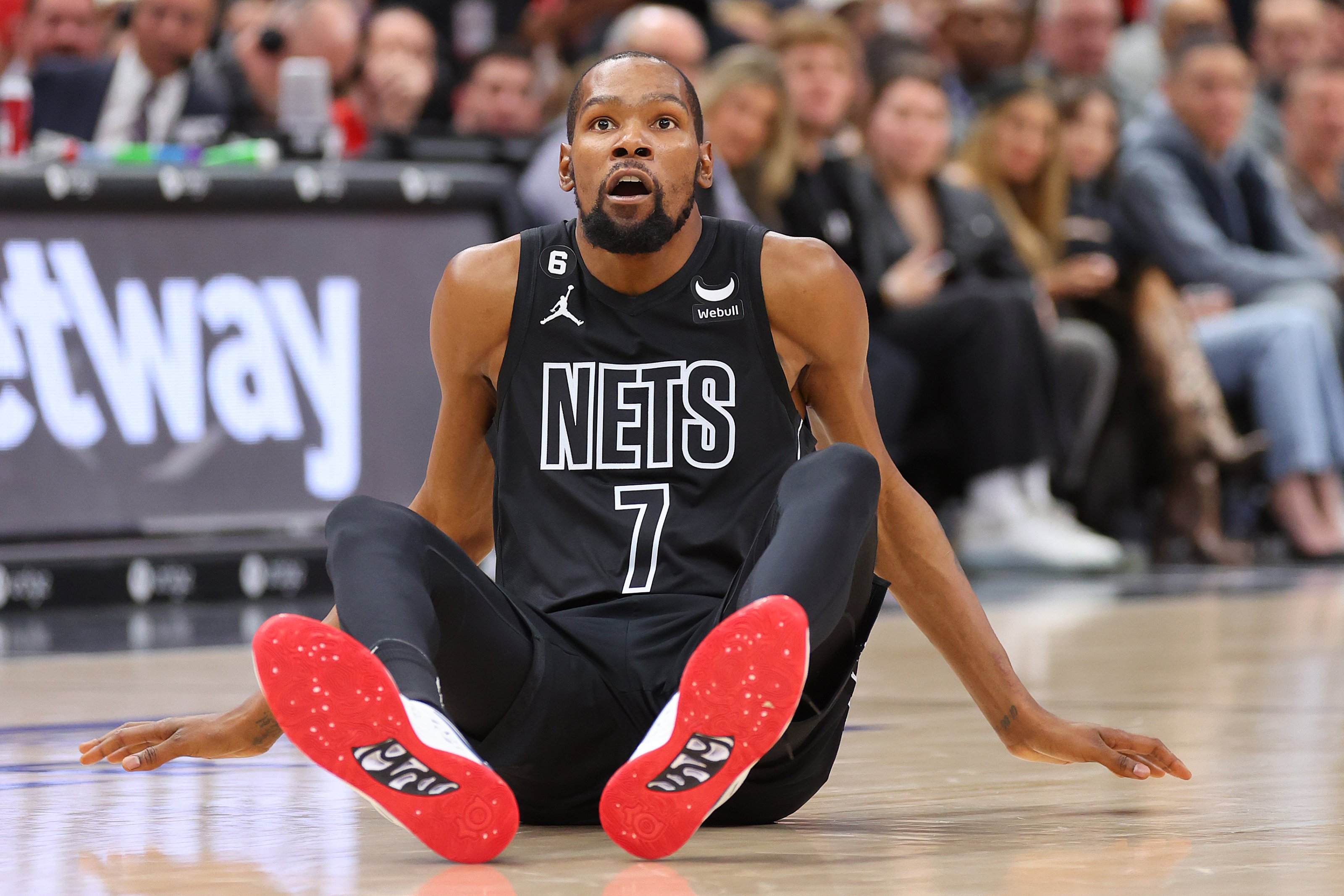 Kevin Durant will stay with the Brooklyn Nets, team announces - The Boston  Globe