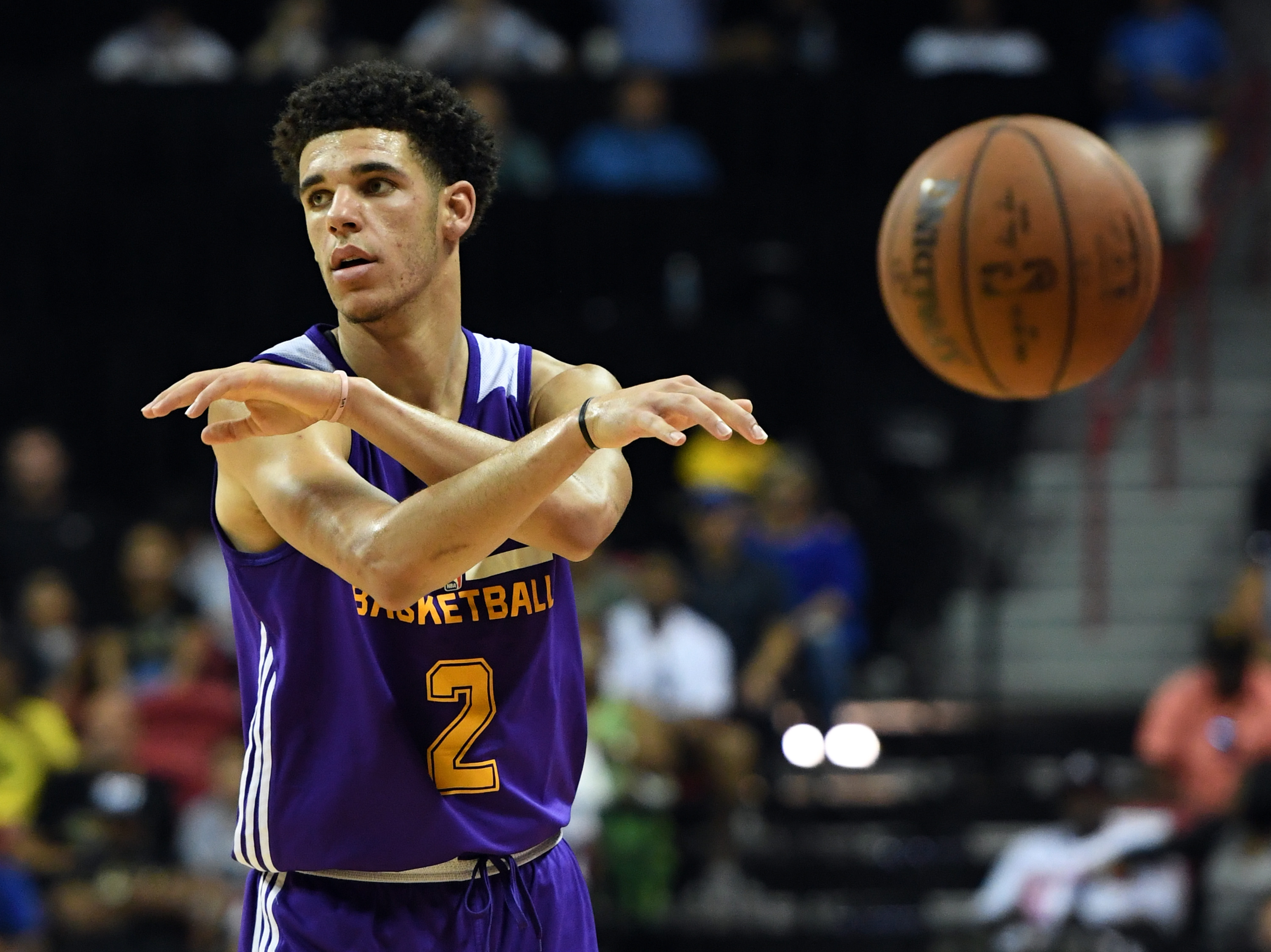 Los Angeles Lakers: Lonzo Ball is just an average NBA player