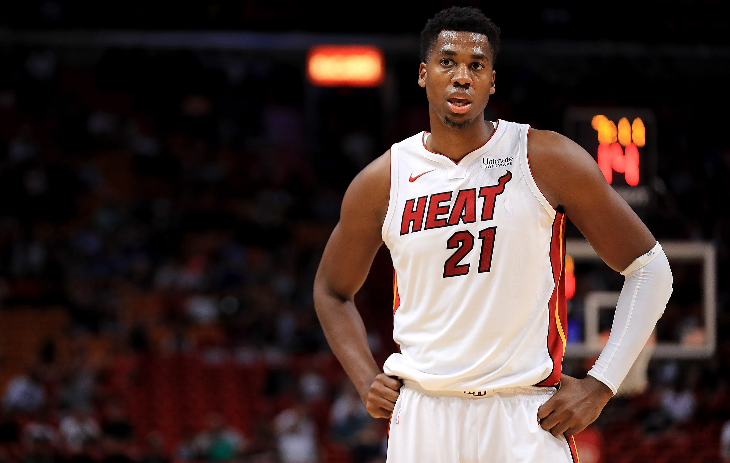 Miami Heat: 3 reasons Hassan Whiteside deserves a starting job over Bam -  Page 3
