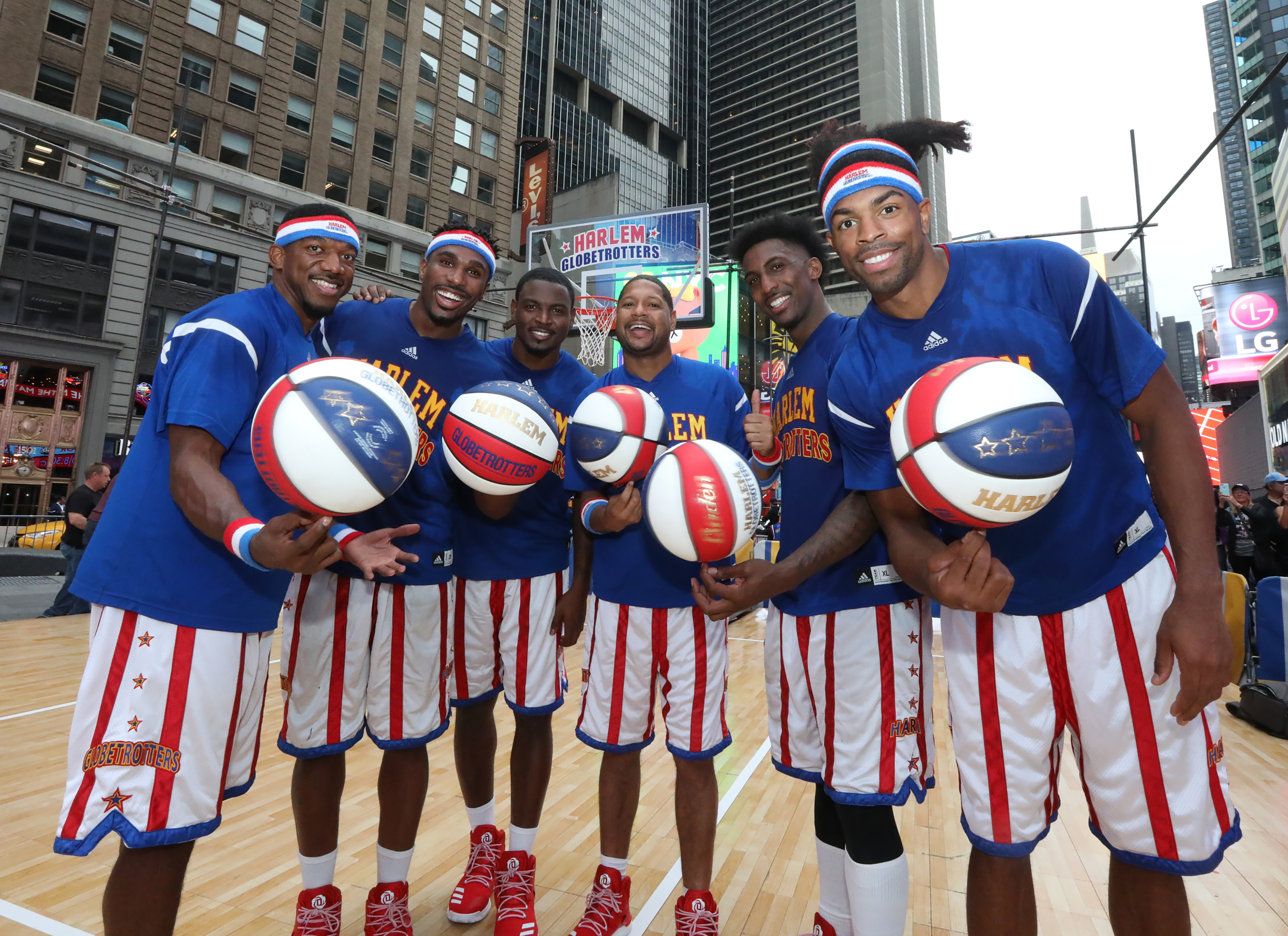 The Harlem Globetrotters want the NBA to make them part of the