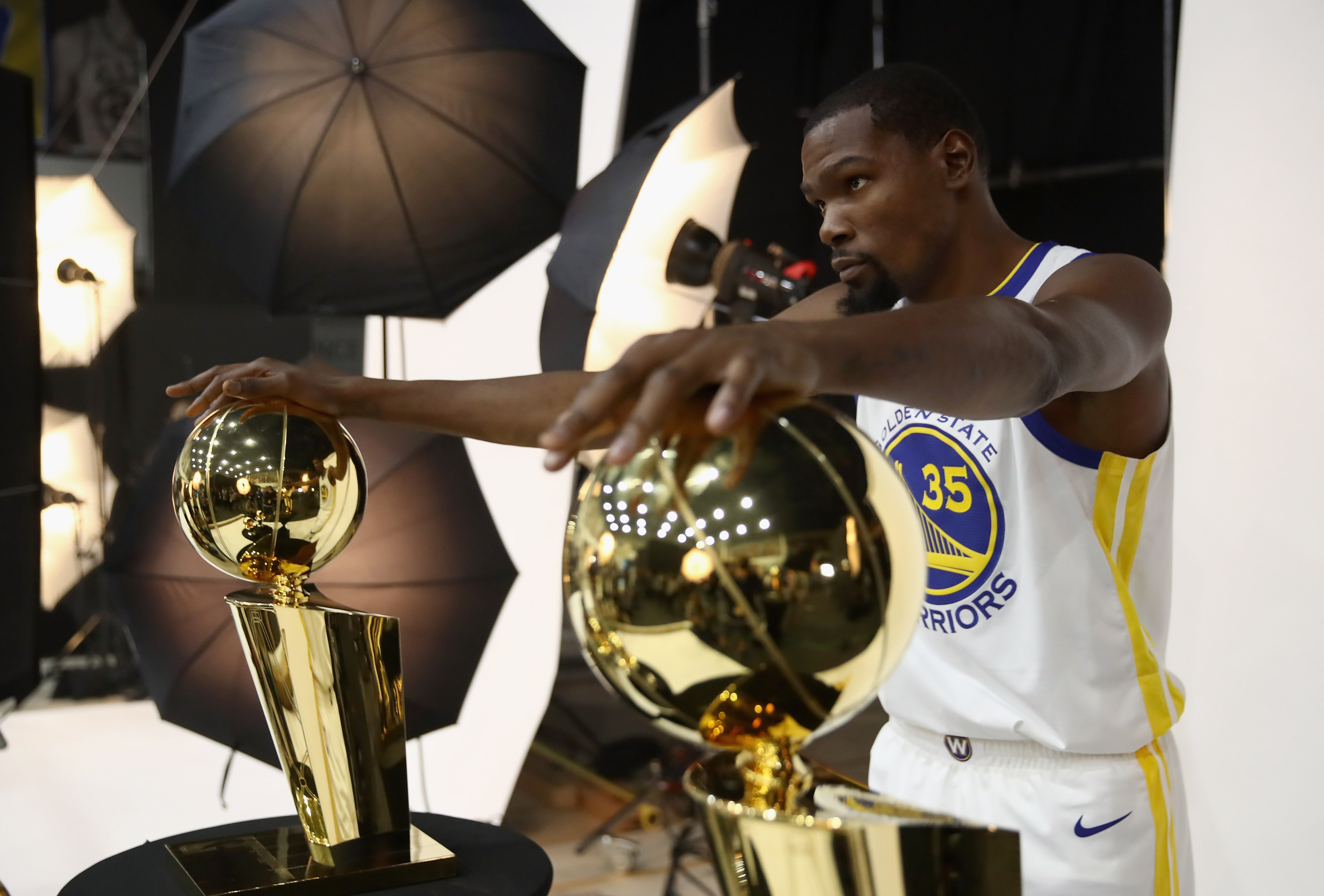 Kevin Durant says Golden State Warriors Should Retire his Jersey - Inside  the Warriors