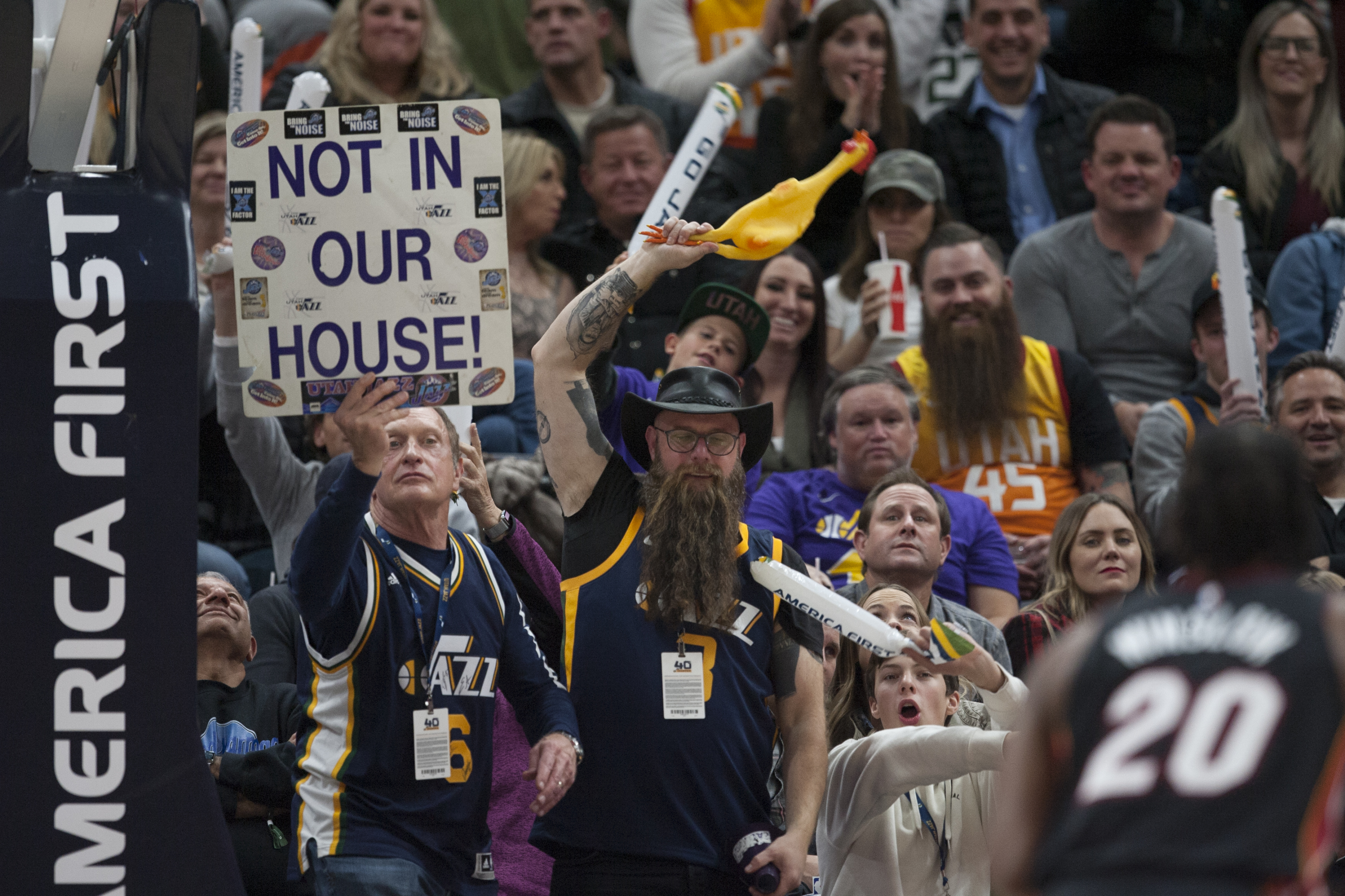 Sounds of Thunder: Utah Jazz fans need lessons about personal space -  Welcome to Loud City