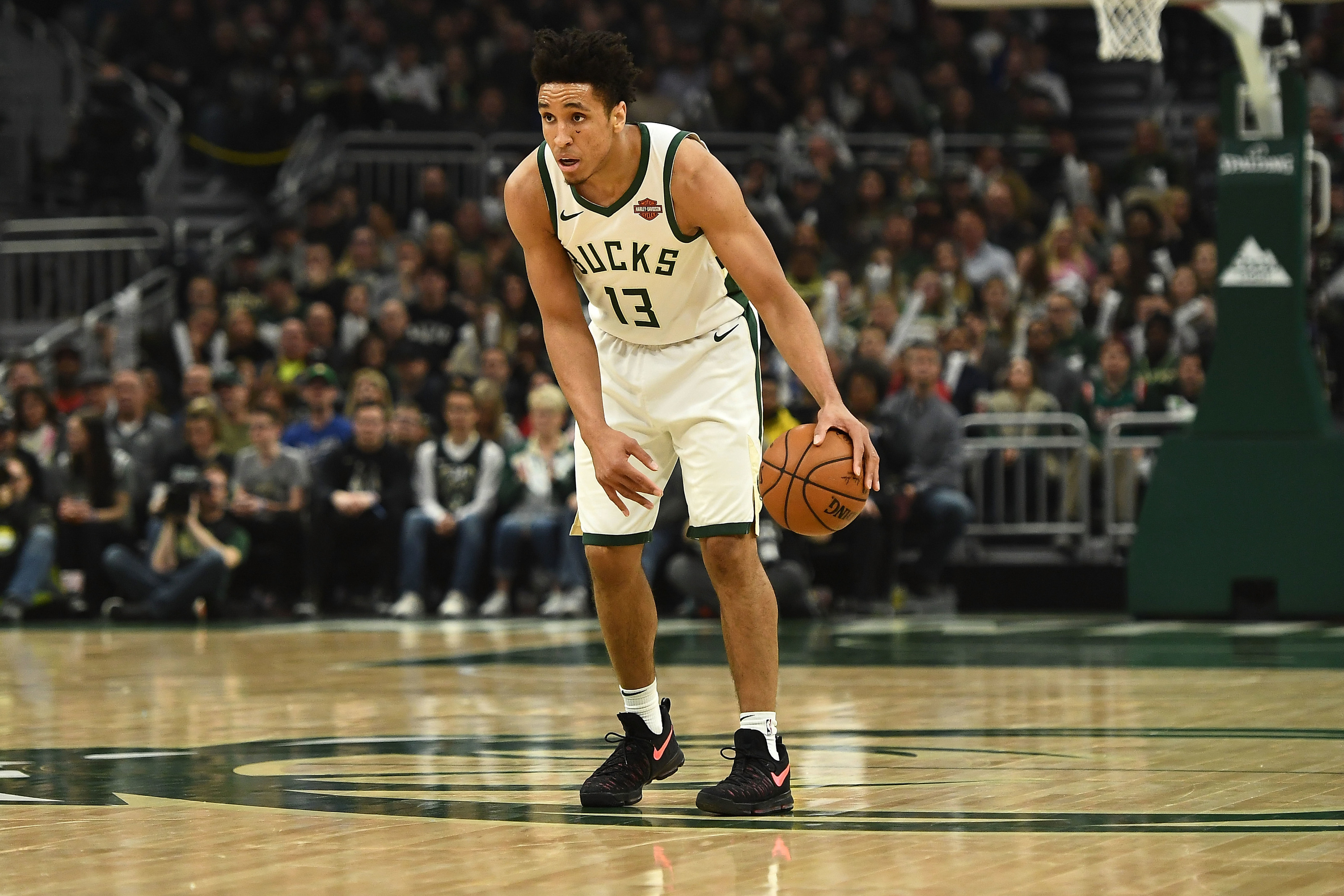 Why Malcolm Brogdon Deserves to Win the NBA Rookie of the Year Award