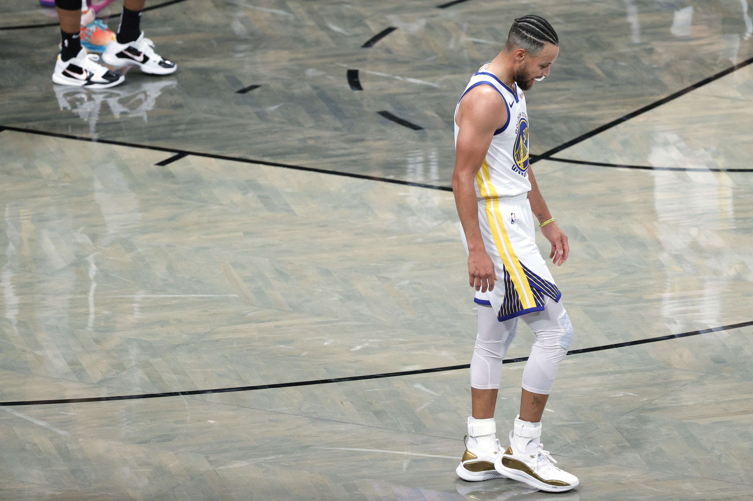 Golden State Warriors Stephen Curry #30 2019 Finals Bound White T