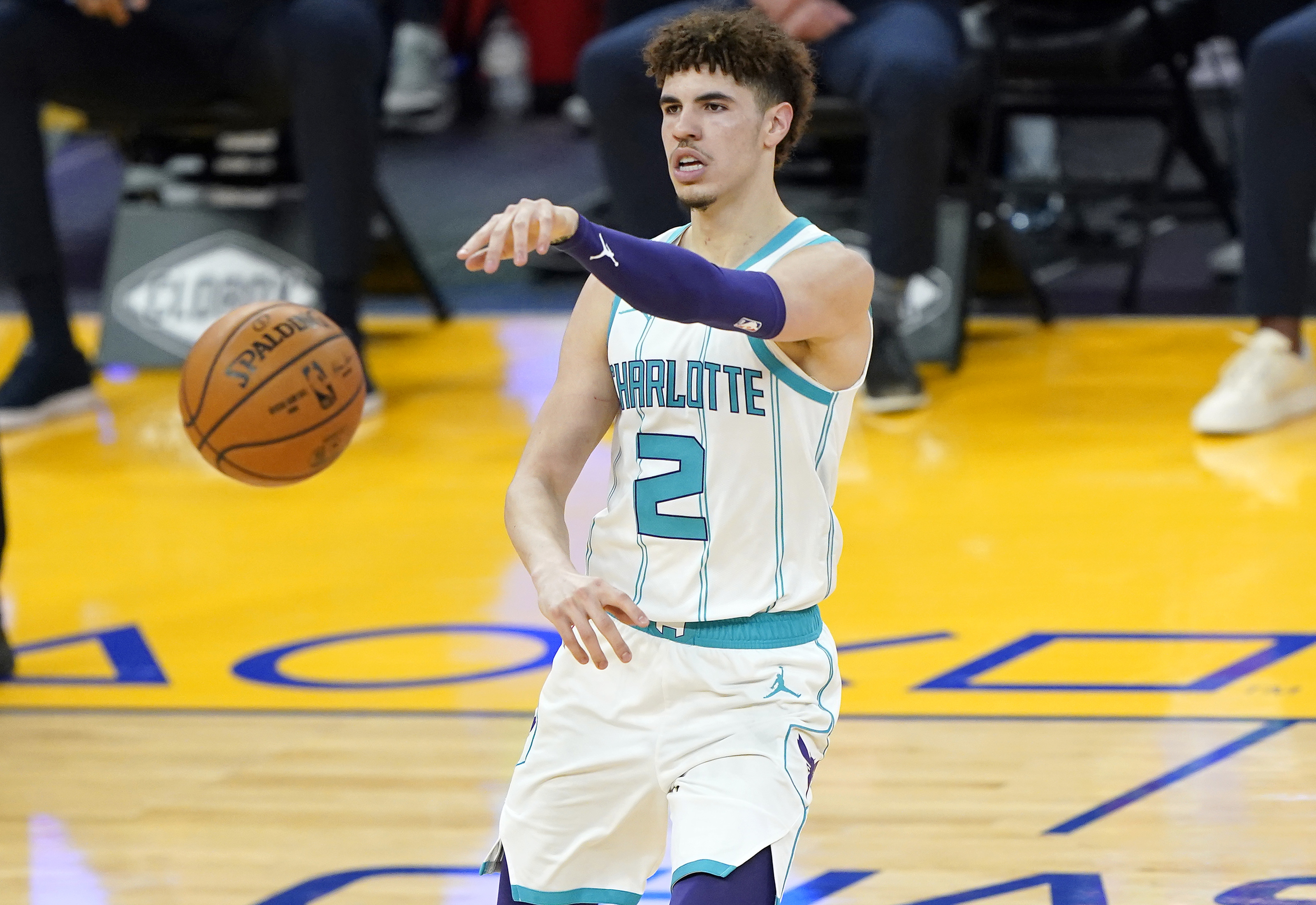 How would Lonzo Ball fit with LaMelo Ball on the Charlotte Hornets?