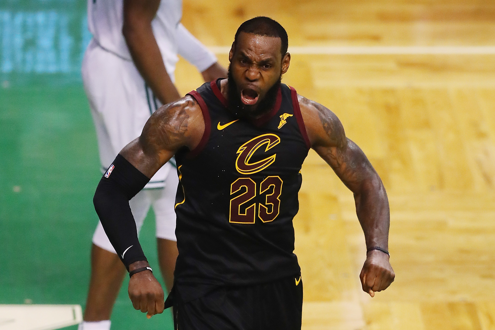 LeBron James Scores Cavs LAST 25 POINTS In Game 5 of ECF