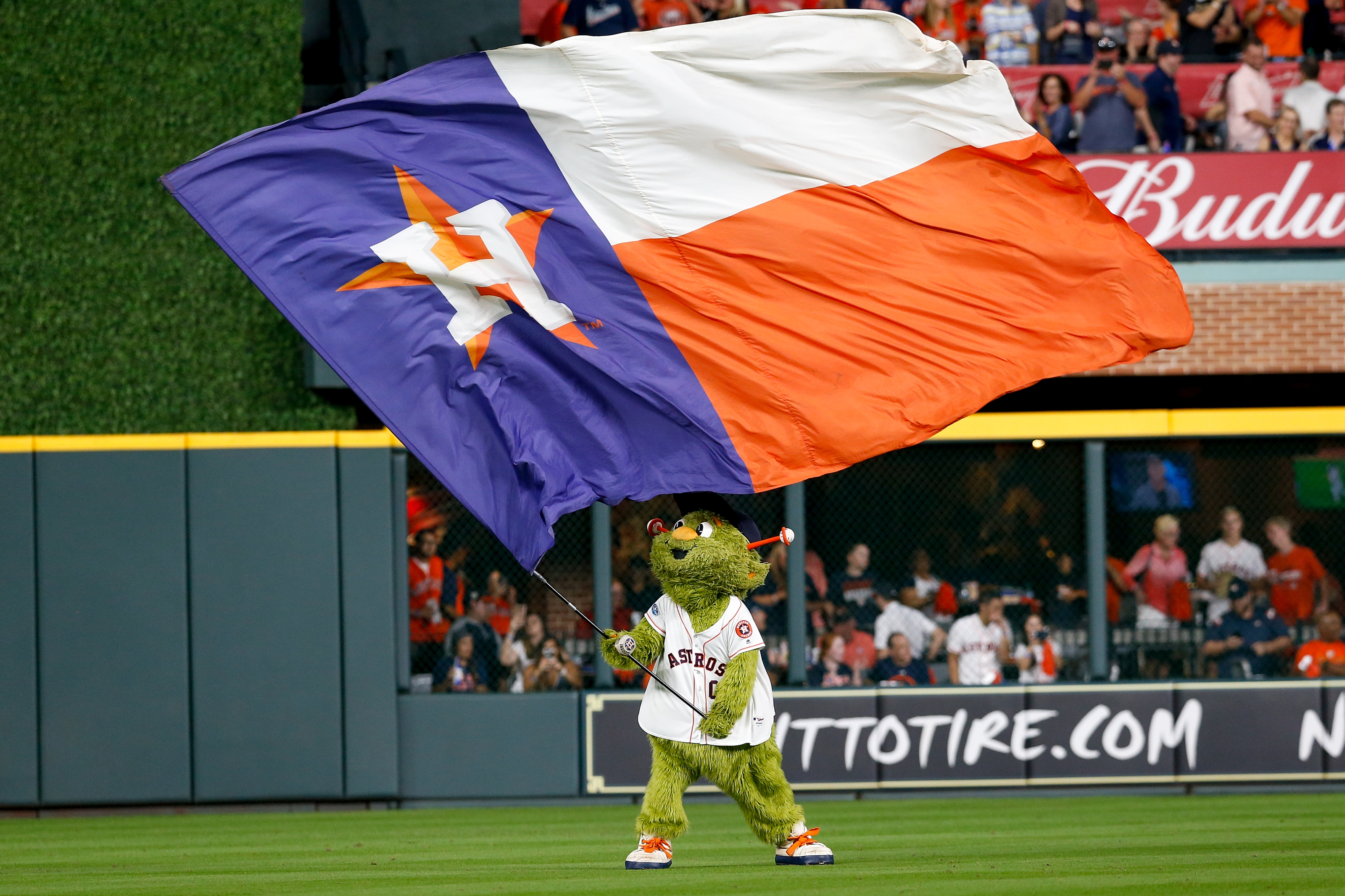 Orbit Has Likely Returned To Houston As The Astros' Mascot - The