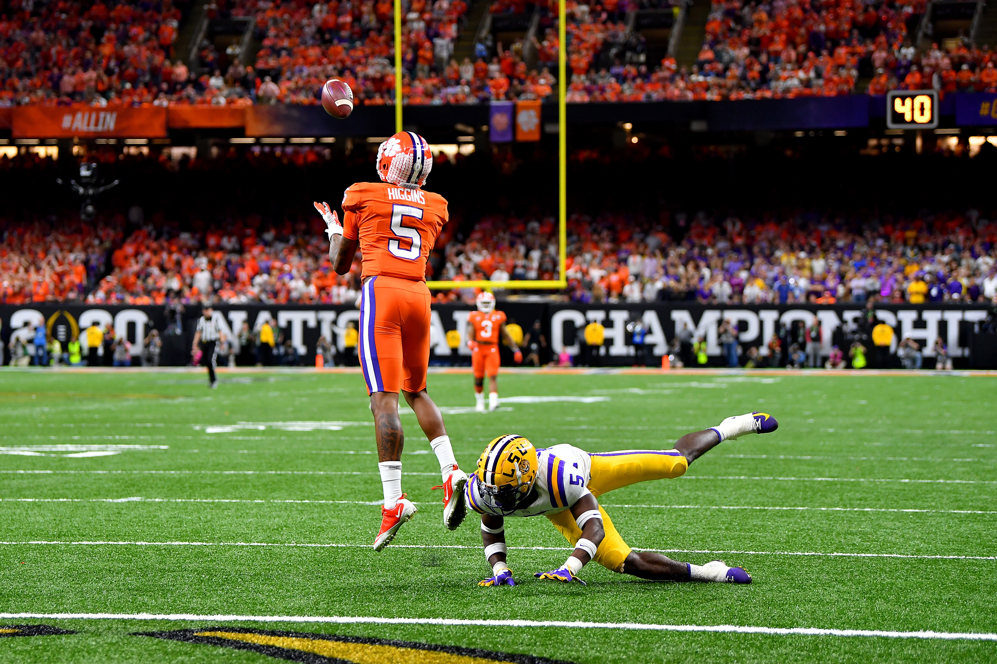 Higgins gives his top 3 wide receivers all-time from Clemson