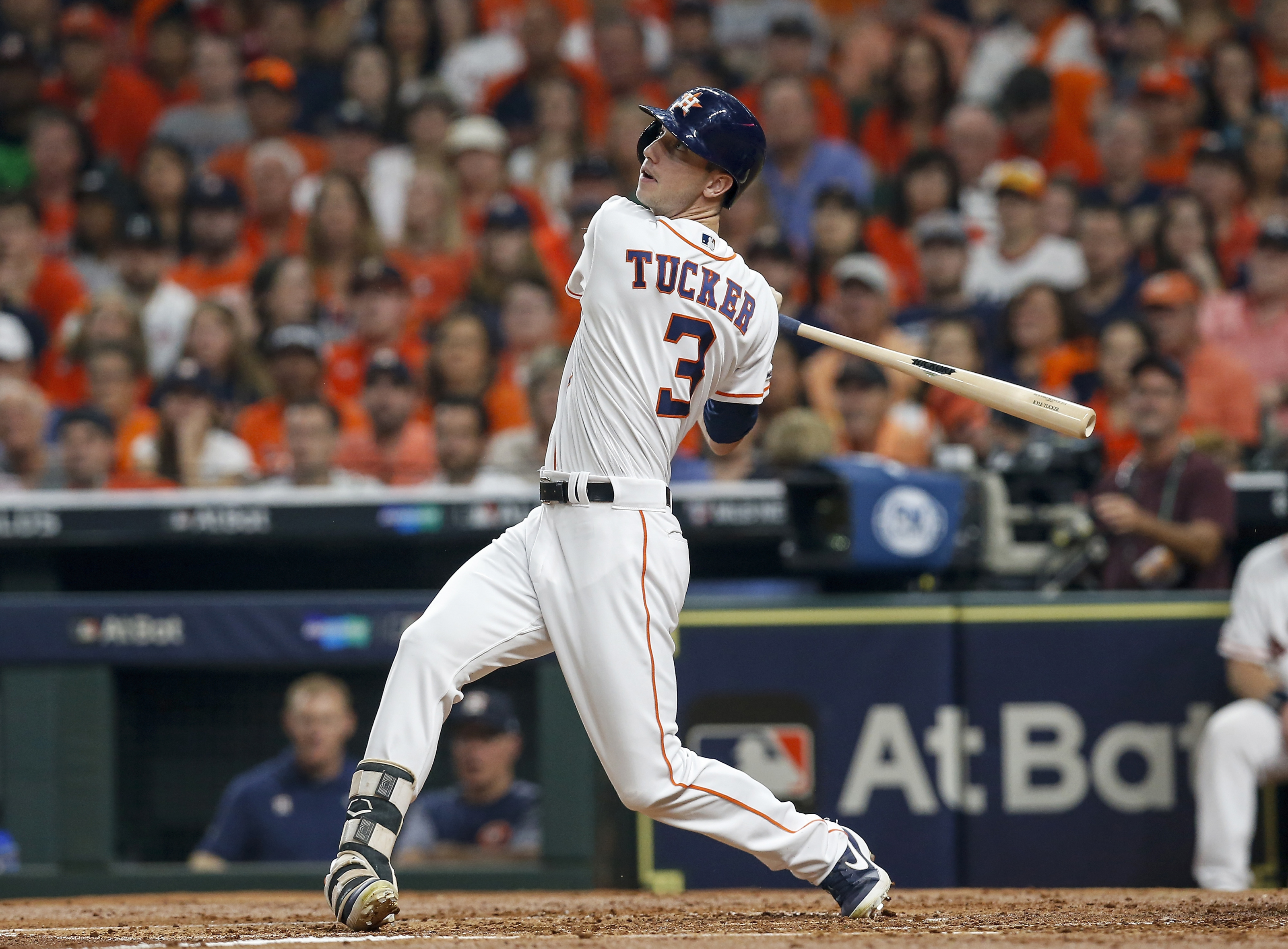 Why MLB's pitch clock led Astros' Kyle Tucker to ditch barehanded hitting -  The Athletic